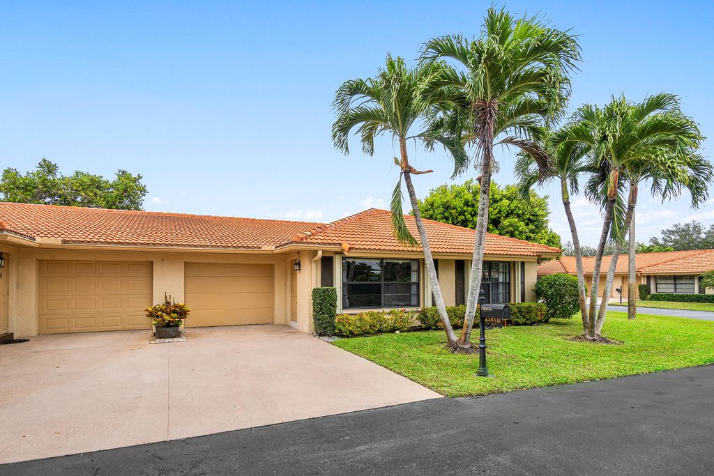 Photo of 4485 Nutmeg Tree Lane #B, Boynton Beach, FL 33436 (MLS # R11159917)