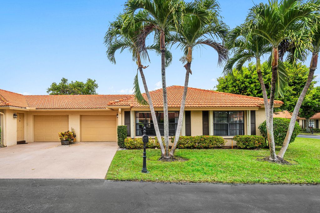 Photo of 4485 Nutmeg Tree Lane #B, Boynton Beach, FL 33436 (MLS # R11159917)