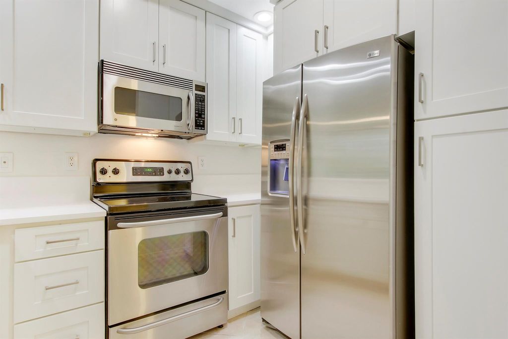 Photo of 801 S Olive Avenue #723, West Palm Beach, FL 33401 (MLS # R11130449)