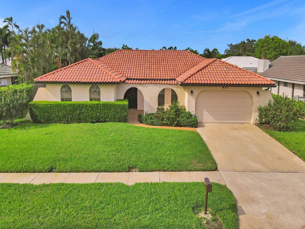 Photo of 631 Carriage Hill Lane, Boca Raton, FL 33486 (MLS # R10923782)