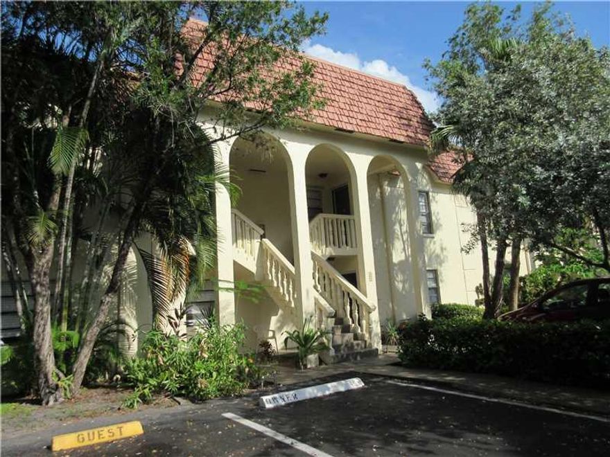 Renovated & upgradet 2/2 unit on second floor. Upgraded kitchen, wooded floring, new bathrooms. Large screen balcony. Washer and dryer in the unit. Great recreation area with hot spa and pool.Clubhouse, tennis court and waterfront view. Close to the Ocea n and Beaches. Shops and restaurants near by. All ages. No pets