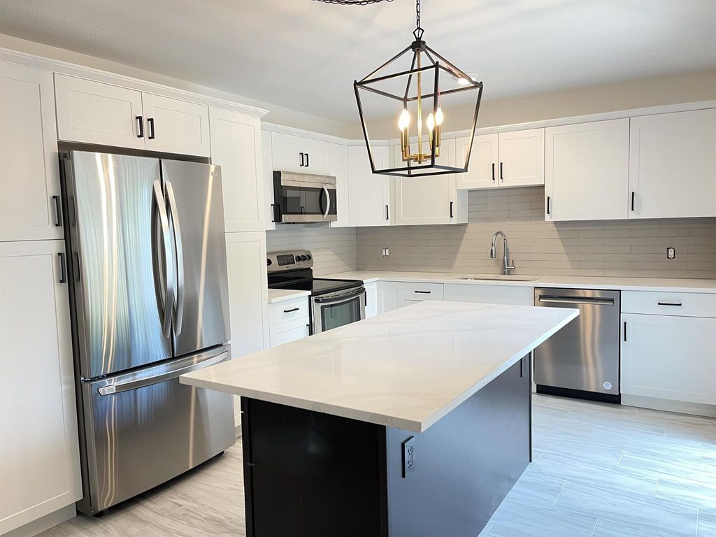 Photo of 3182 SE Brook Street, Stuart, FL 34997 (MLS # R11059096)