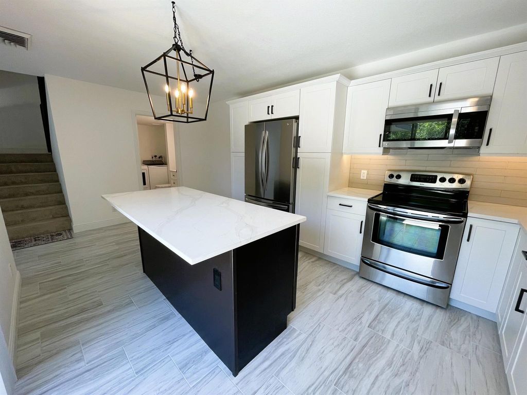 Photo of 3182 SE Brook Street, Stuart, FL 34997 (MLS # R11059096)