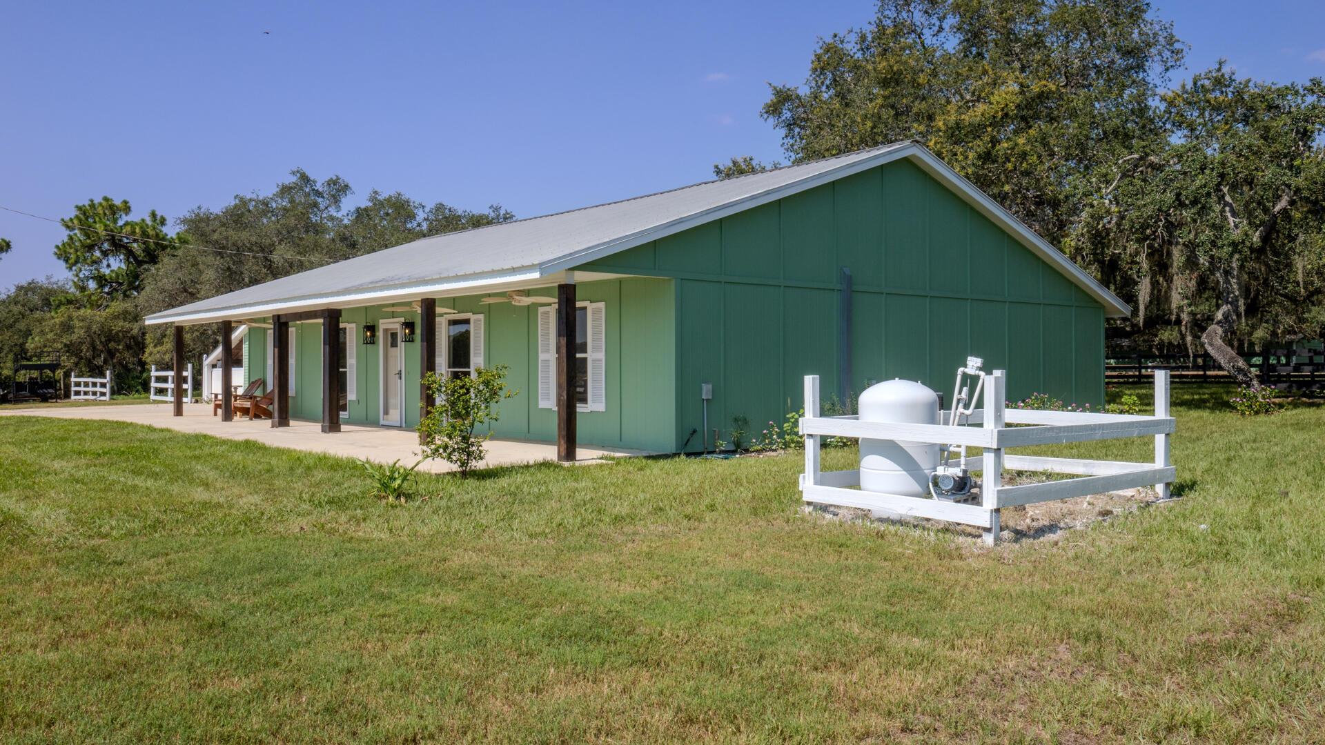 2011 Hartt Road