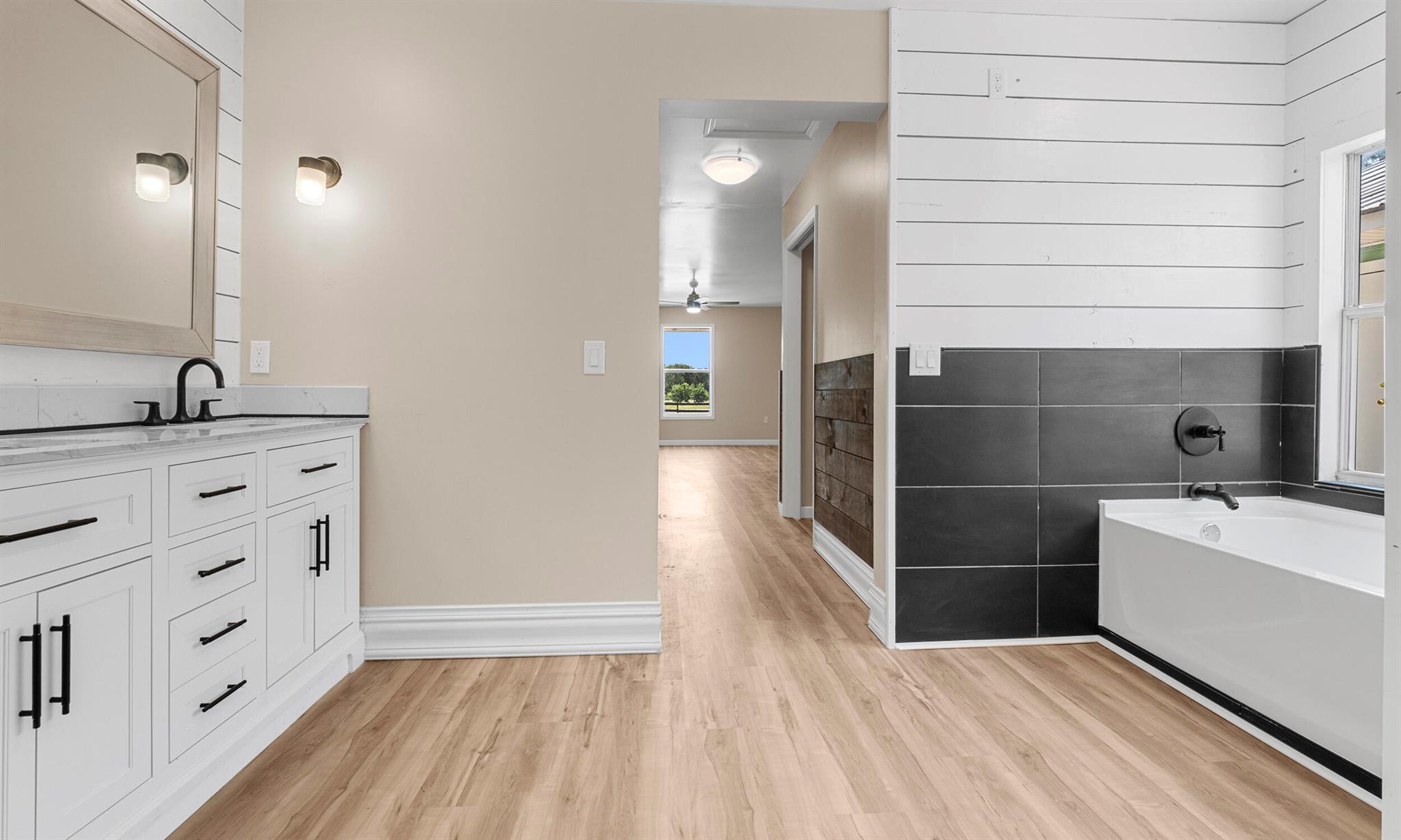 HOLIDAY HILLS - Residential