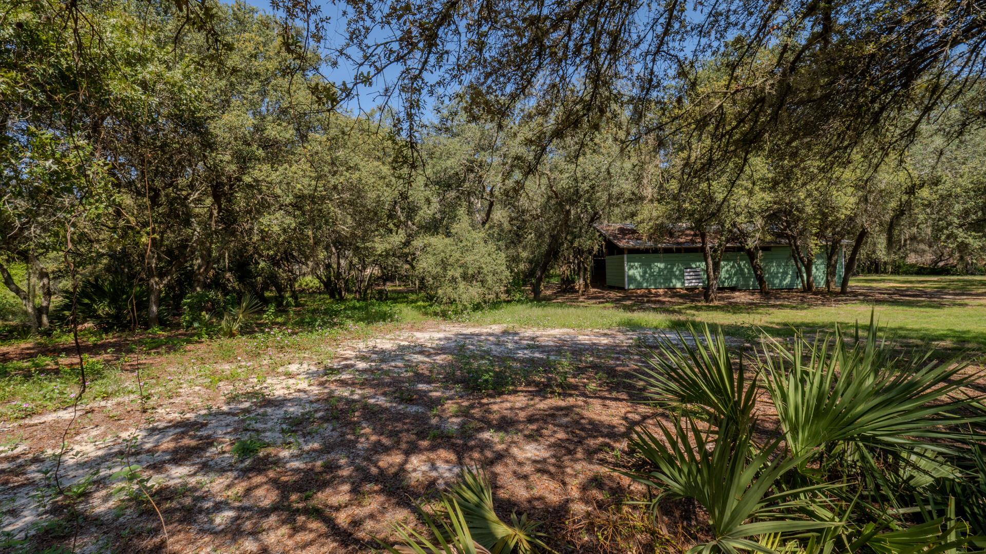 HOLIDAY HILLS - Residential