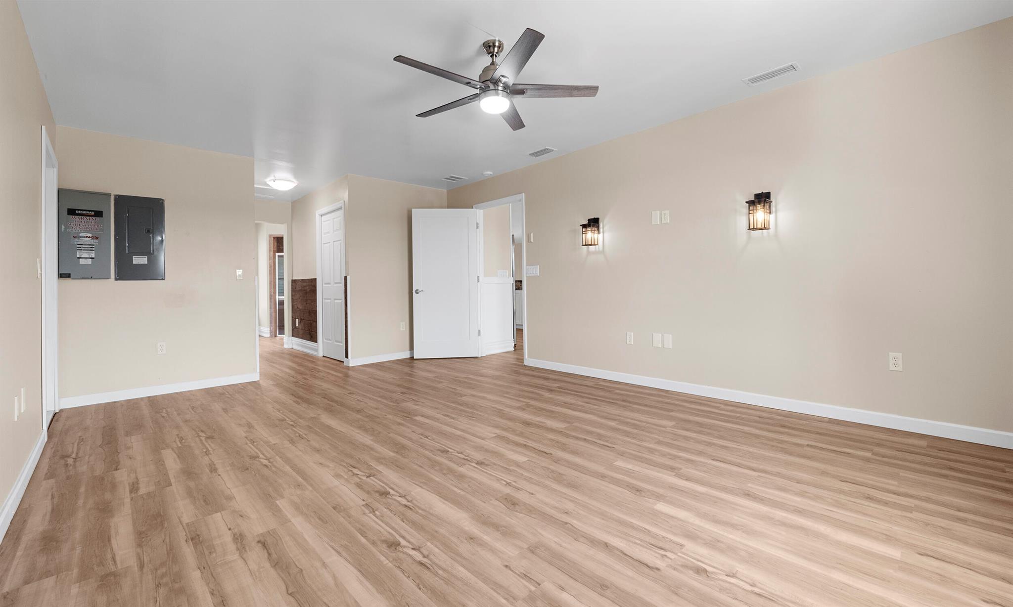 HOLIDAY HILLS - Residential