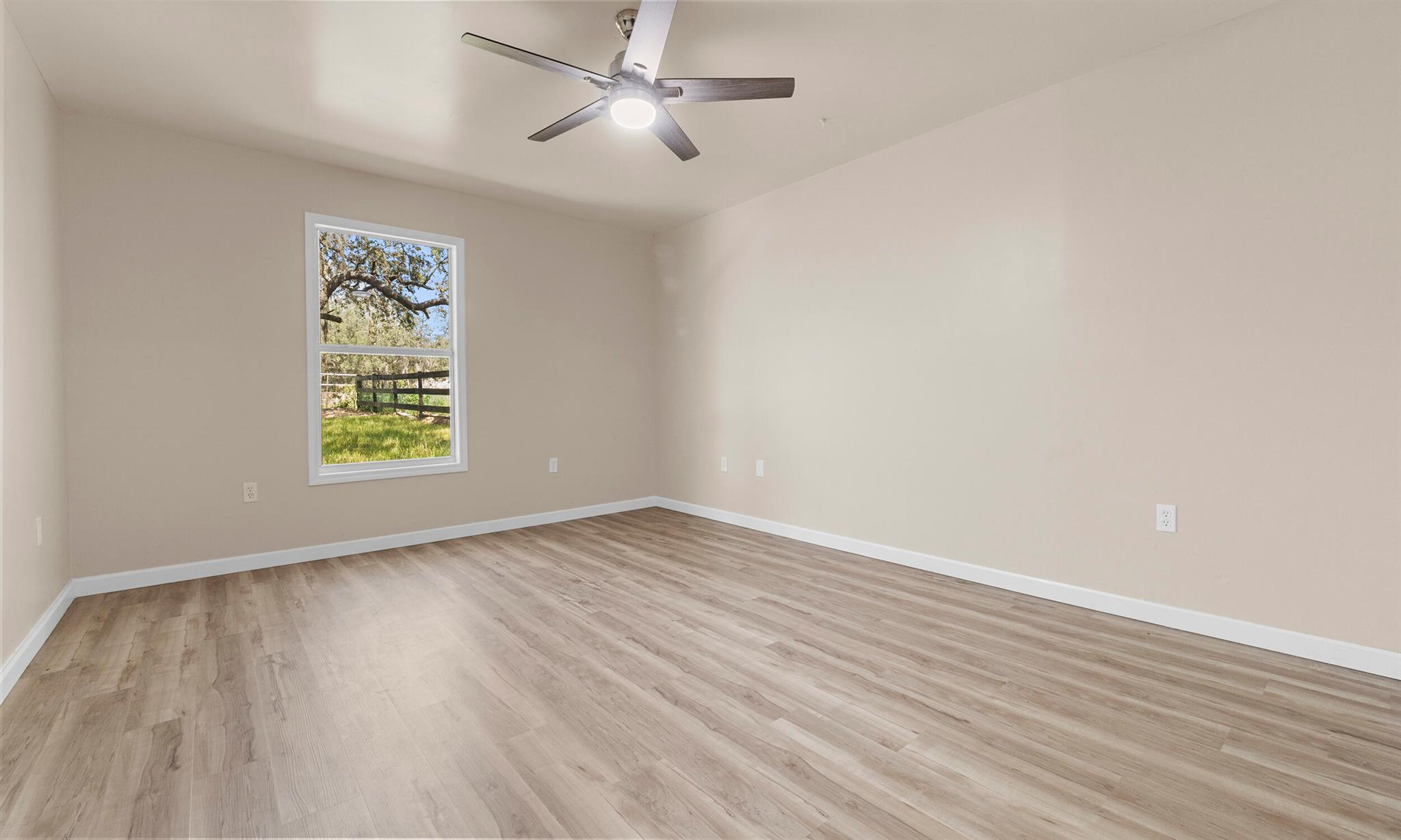 HOLIDAY HILLS - Residential