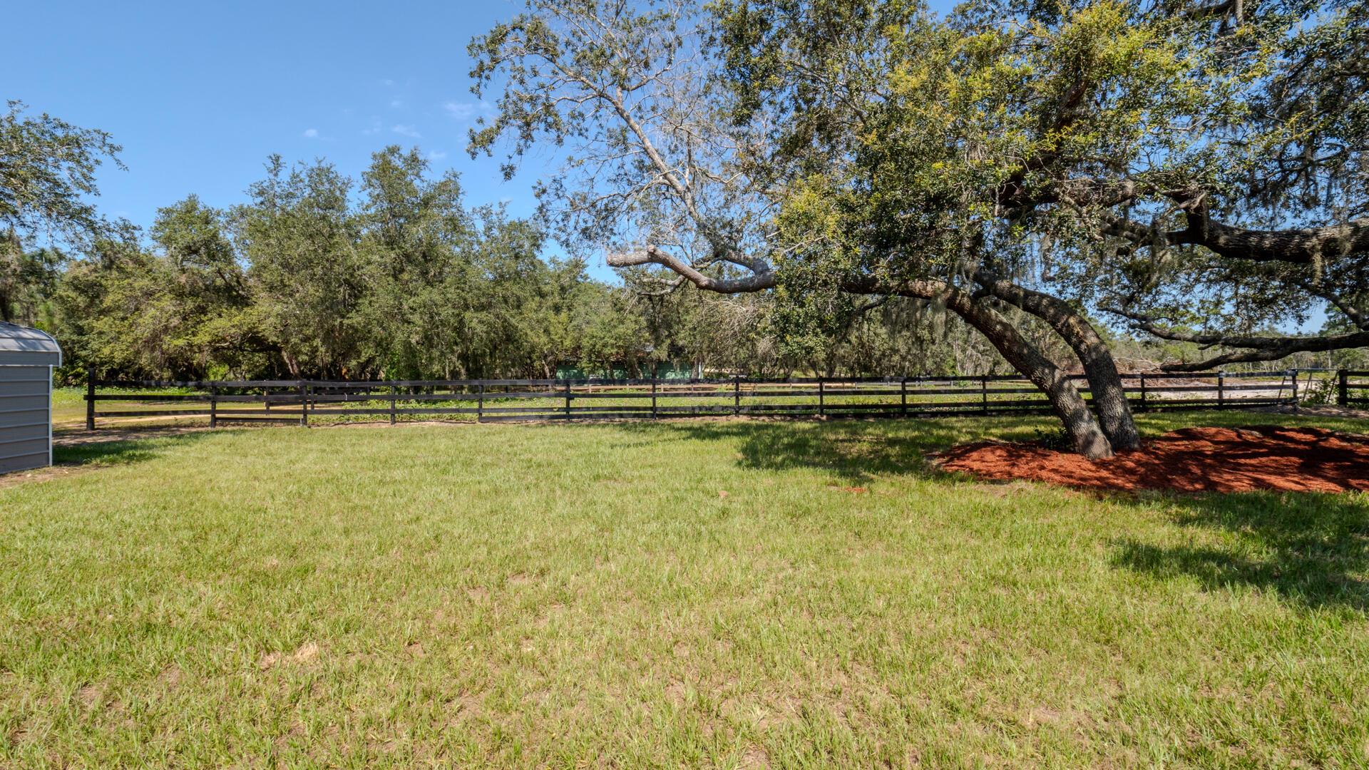 HOLIDAY HILLS - Residential