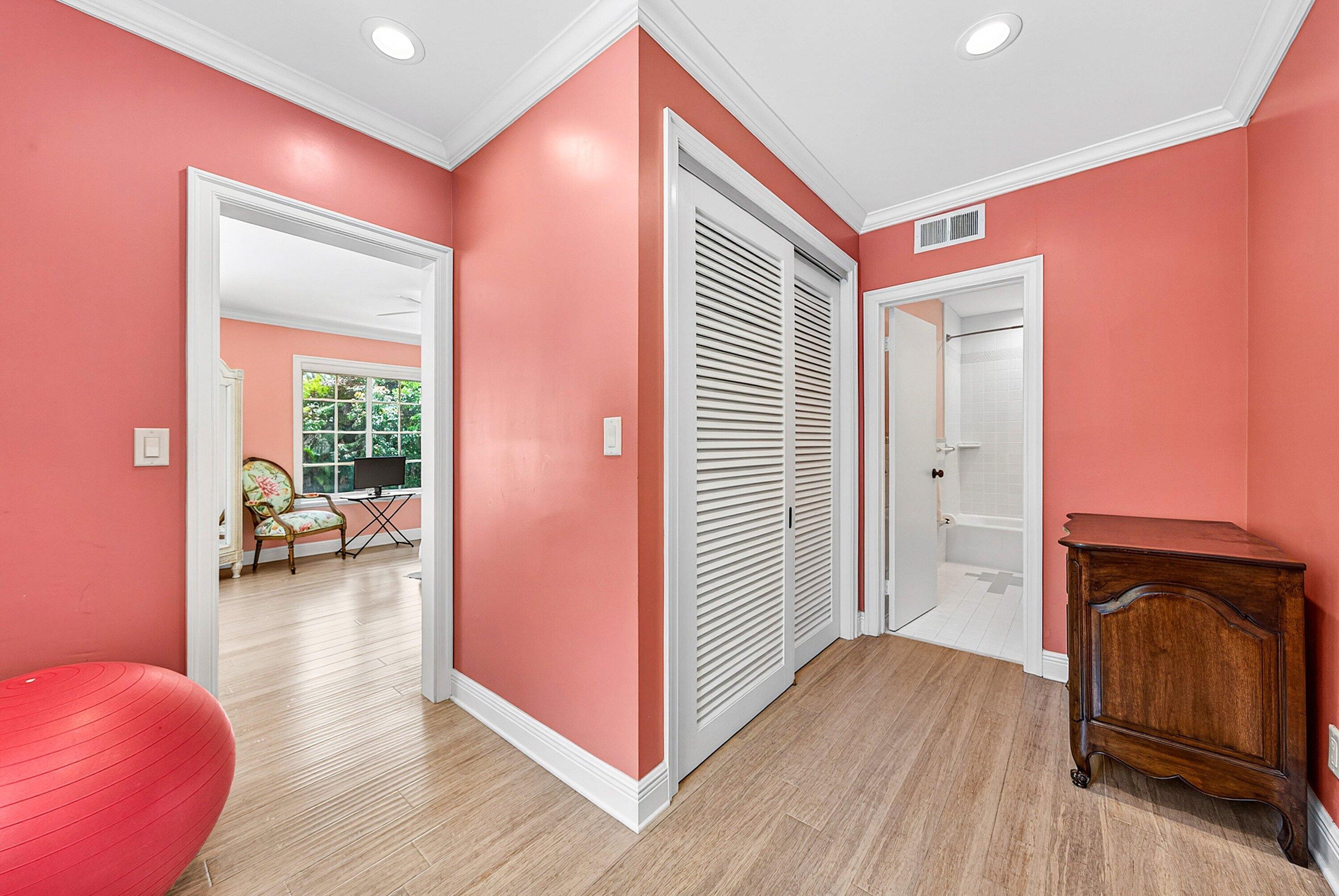 GULFSTREAM PROPERTIES - Residential