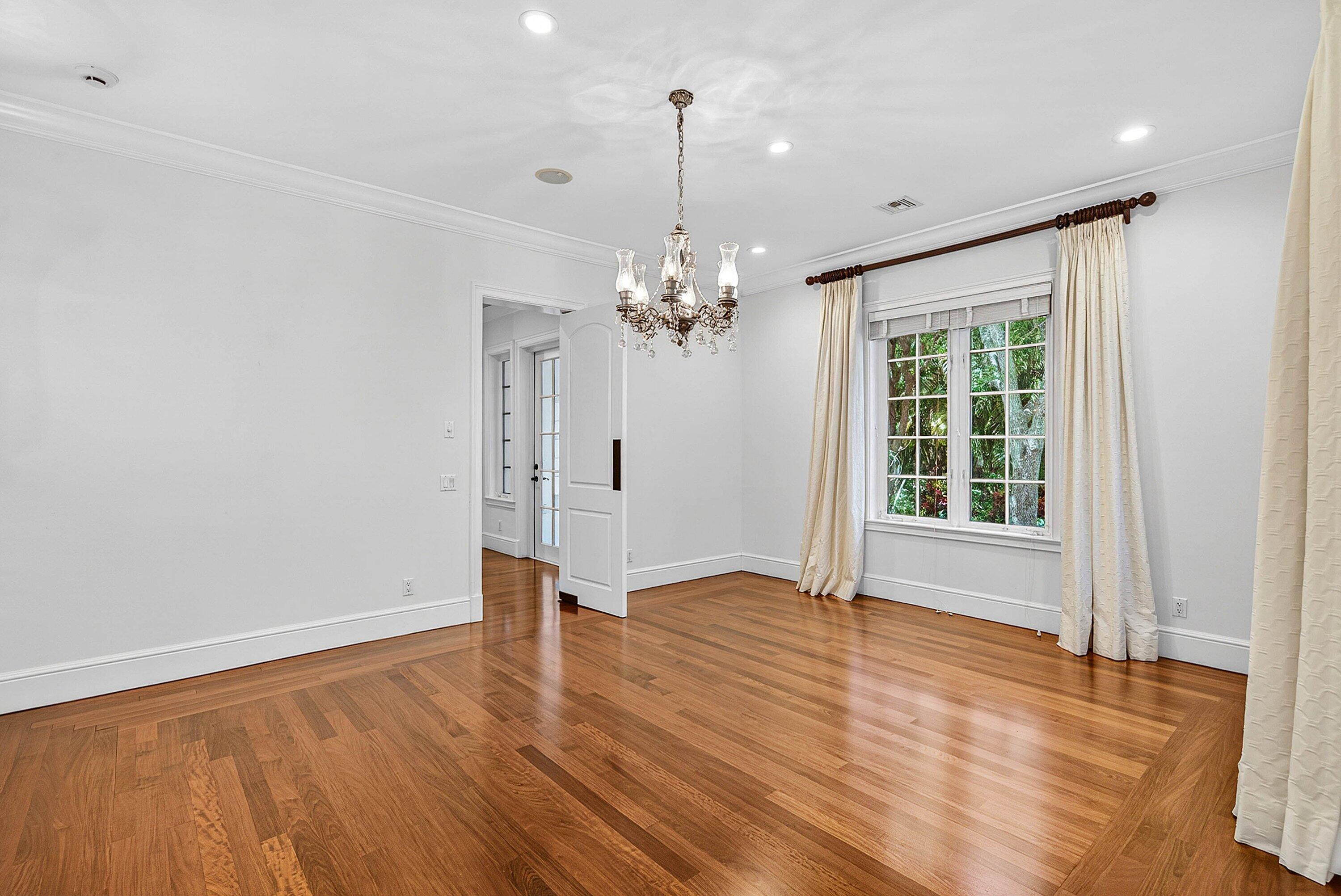 GULFSTREAM PROPERTIES - Residential