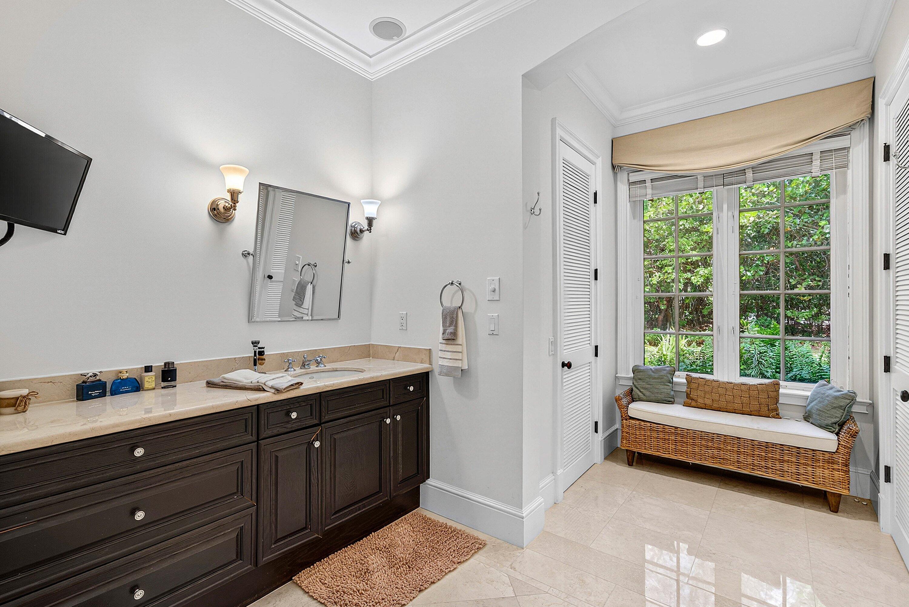 GULFSTREAM PROPERTIES - Residential