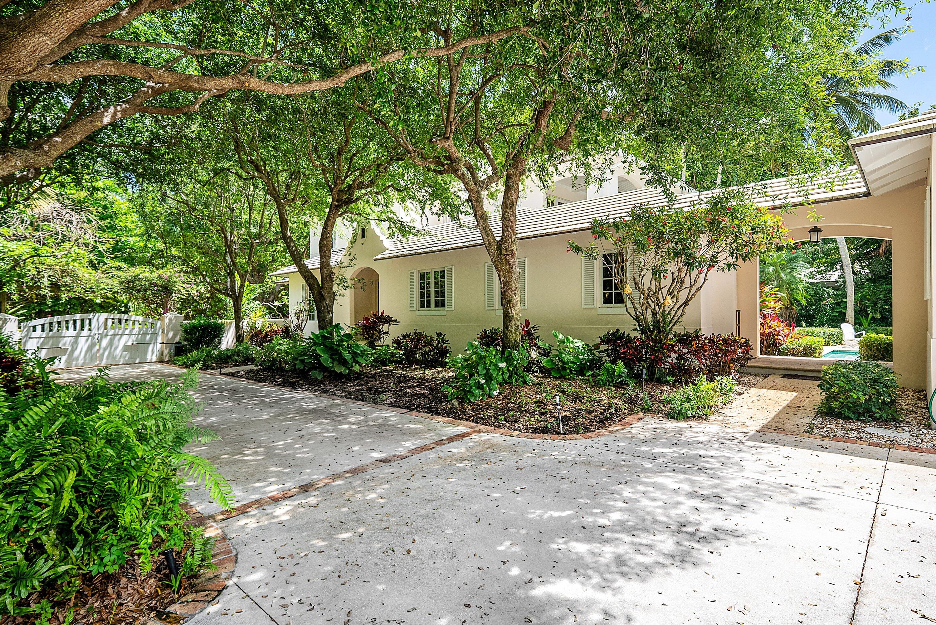 GULFSTREAM PROPERTIES - Residential