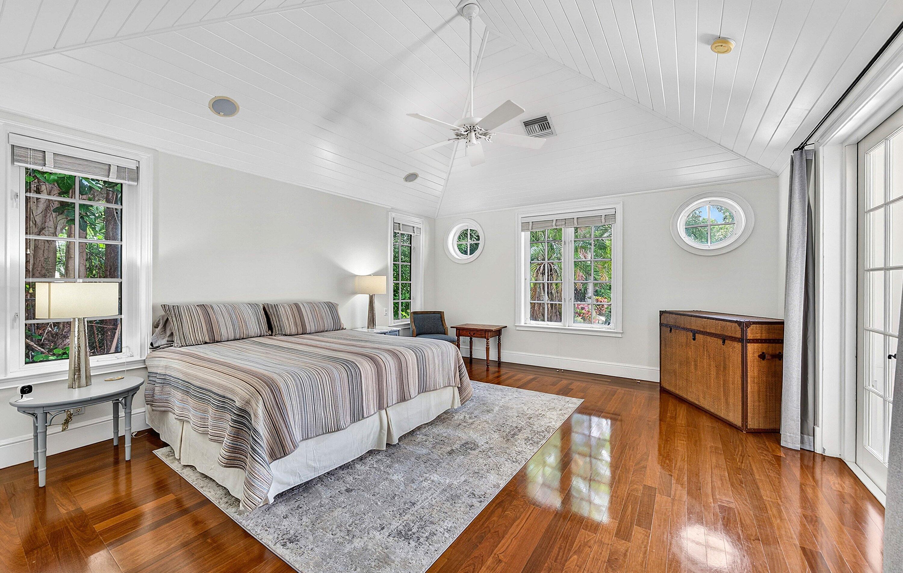 GULFSTREAM PROPERTIES - Residential