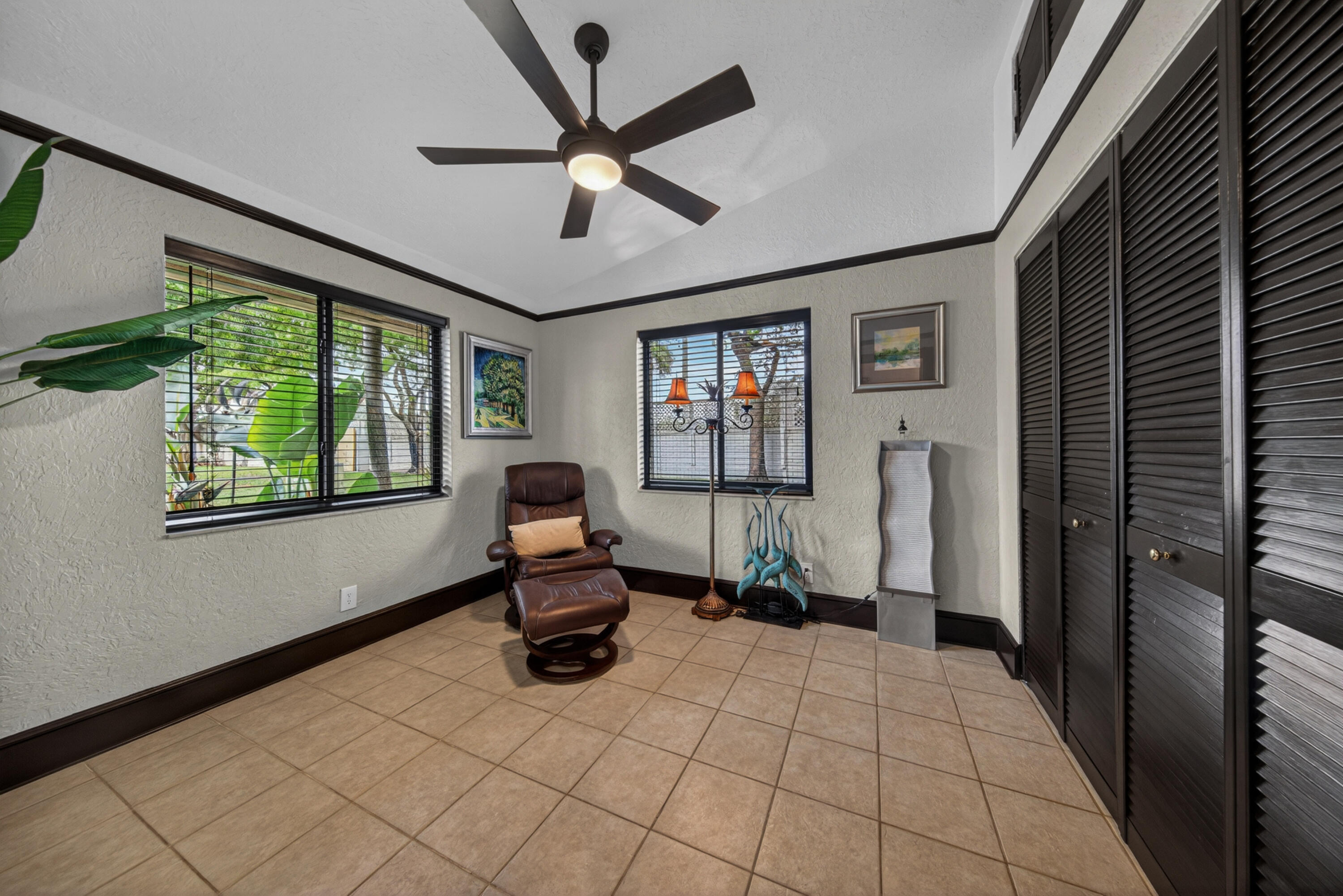 PINES OF OAKLAND FOREST WEST - Residential