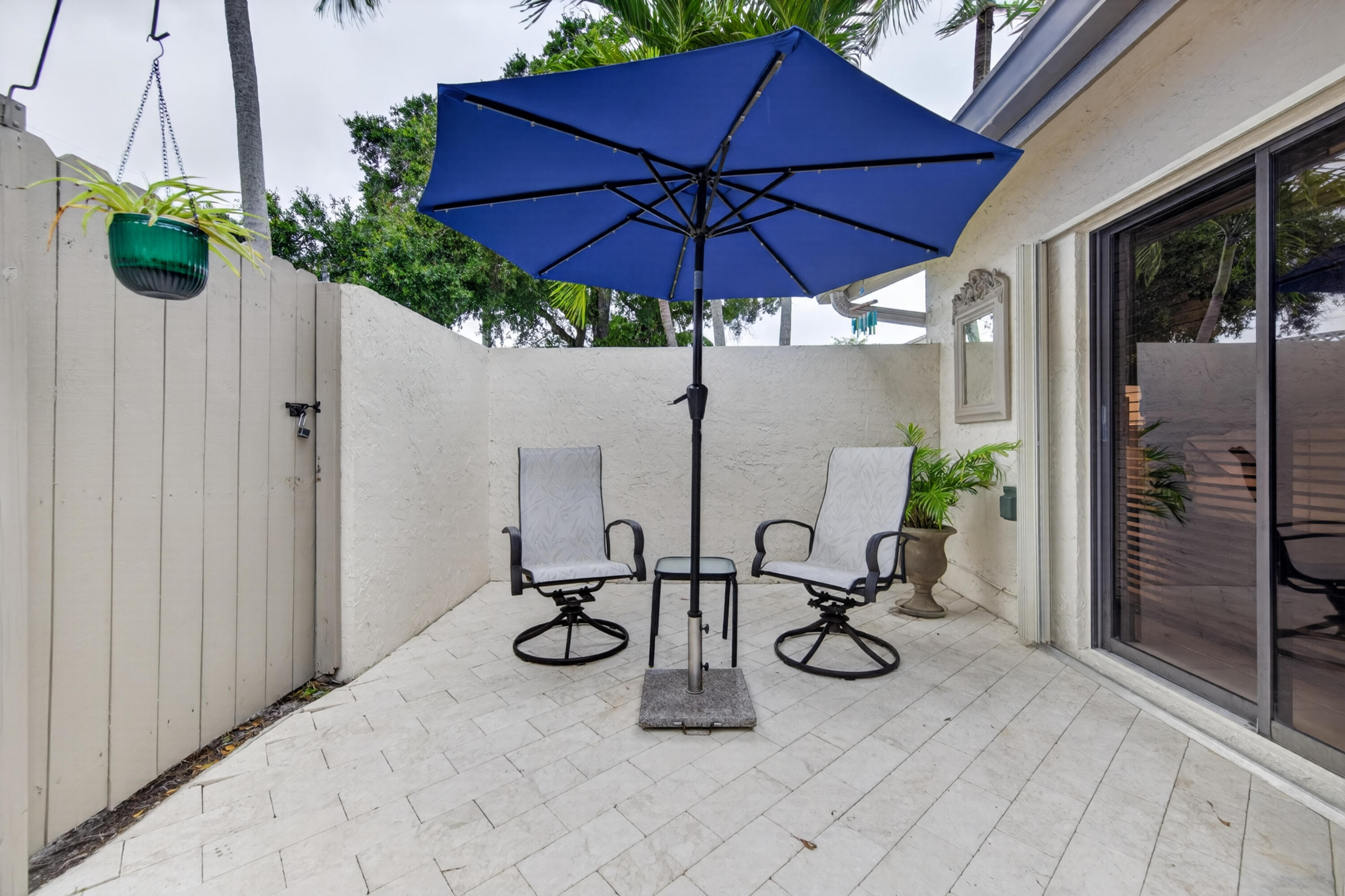 PINES OF OAKLAND FOREST WEST - Residential