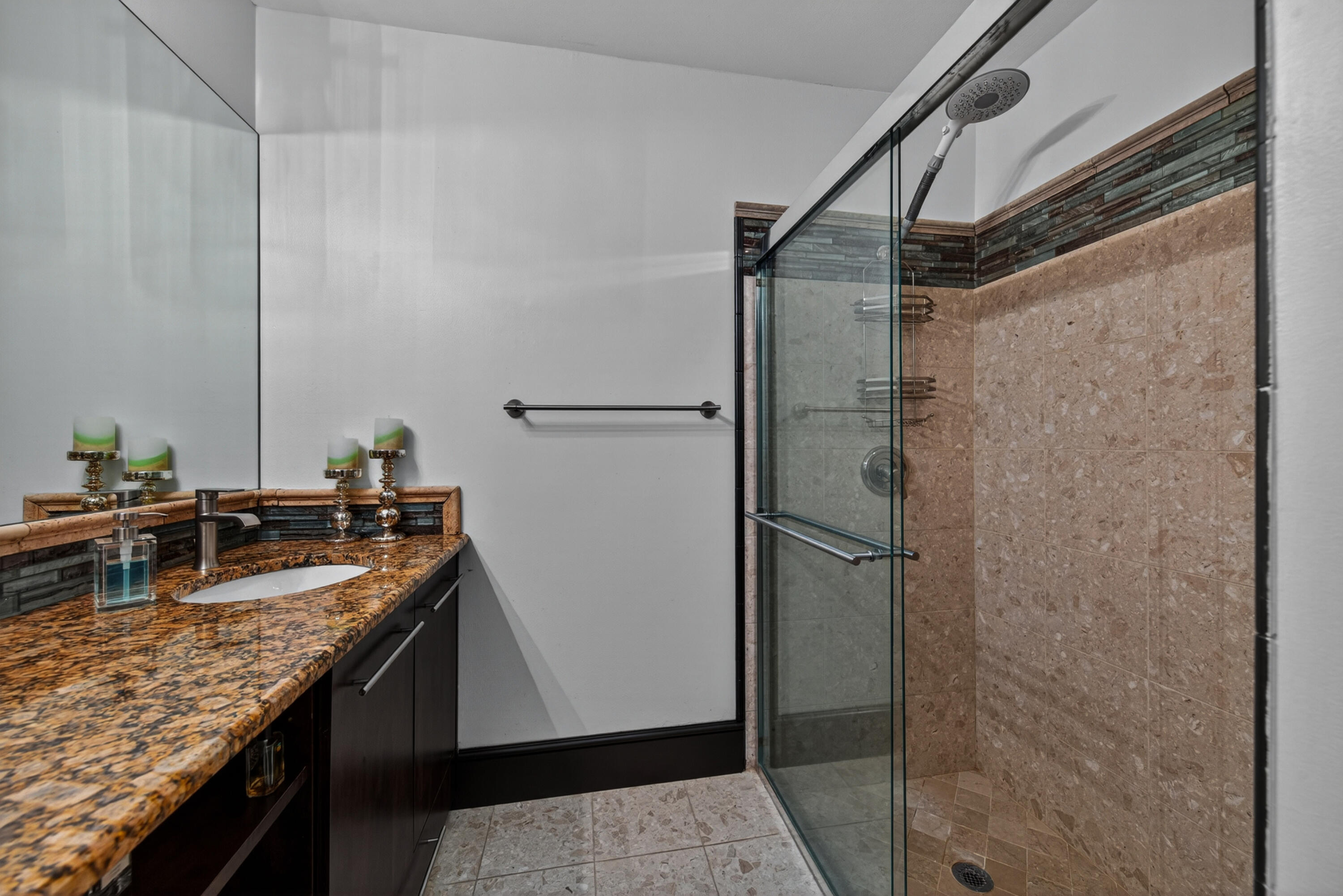 PINES OF OAKLAND FOREST WEST - Residential