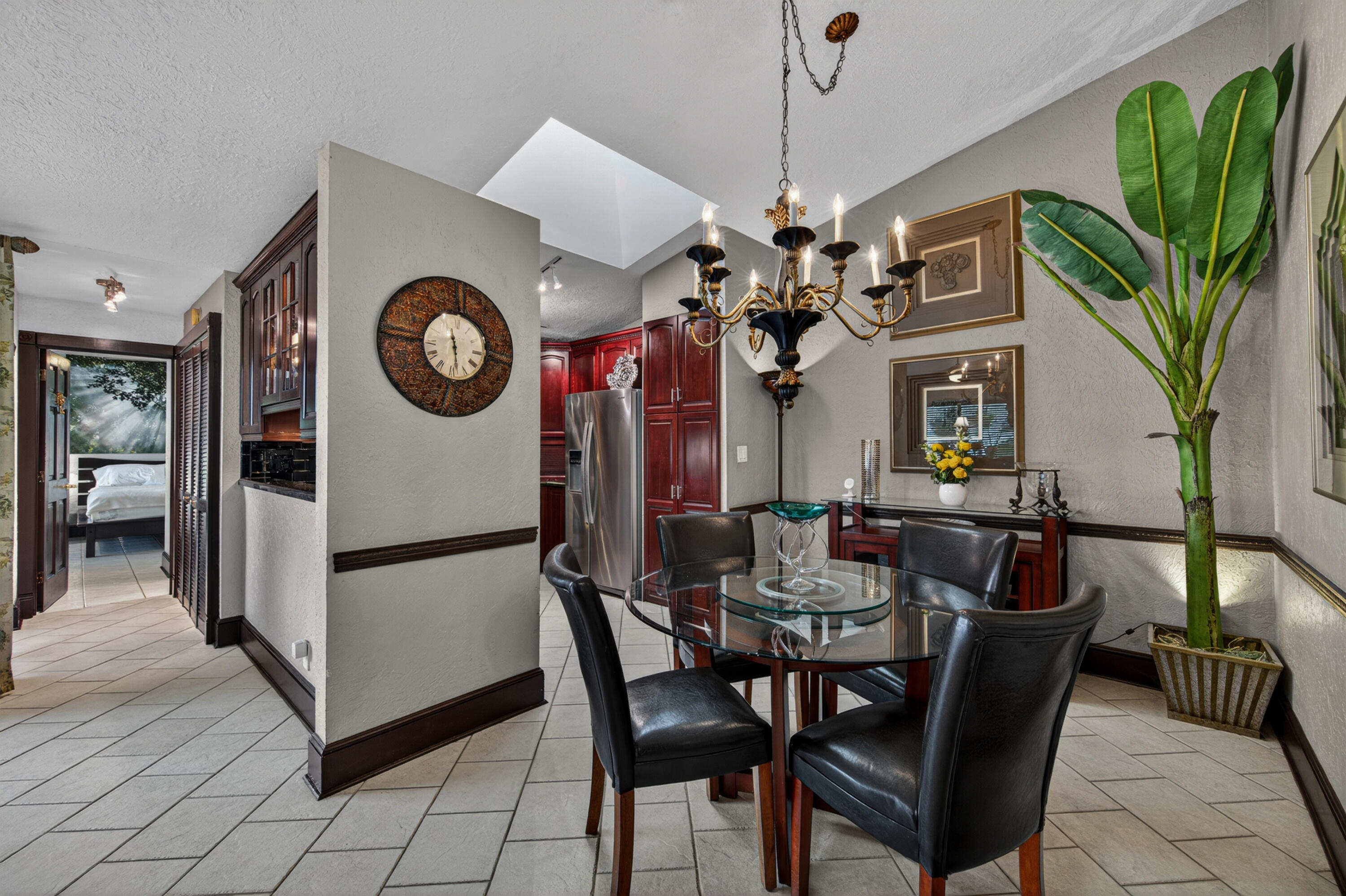 PINES OF OAKLAND FOREST WEST - Residential