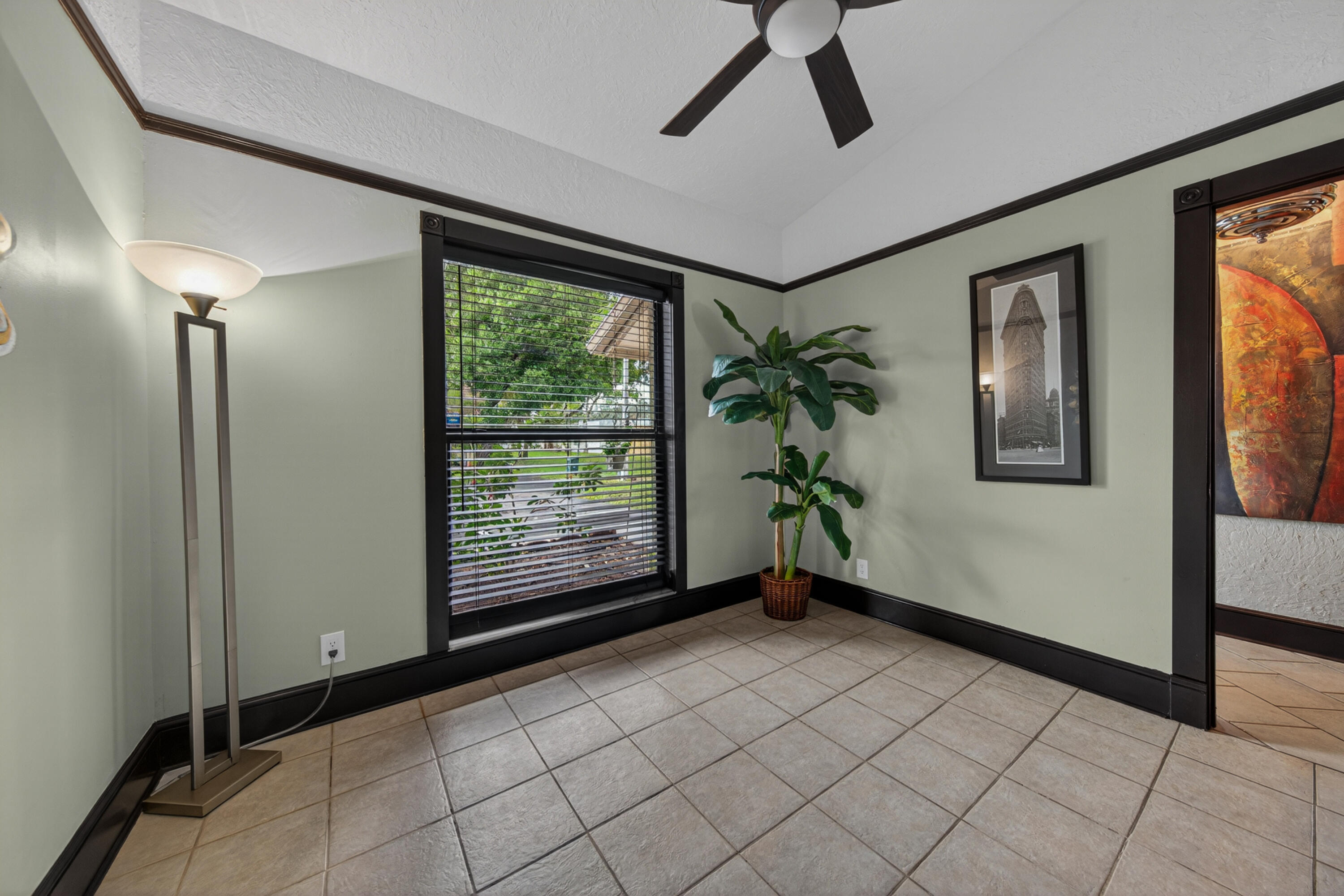 PINES OF OAKLAND FOREST WEST - Residential