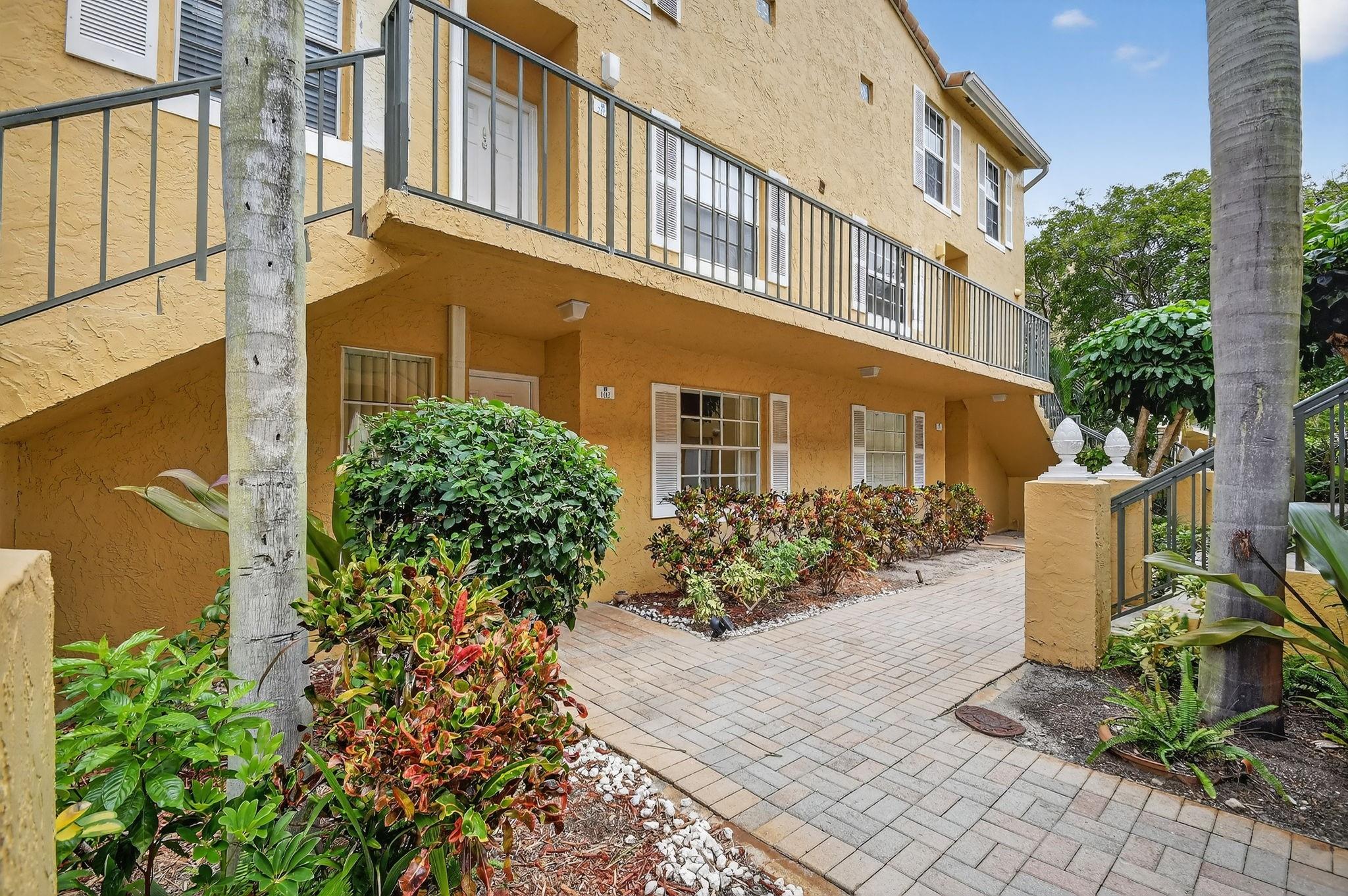 Bay Reach Condo - Residential Lease