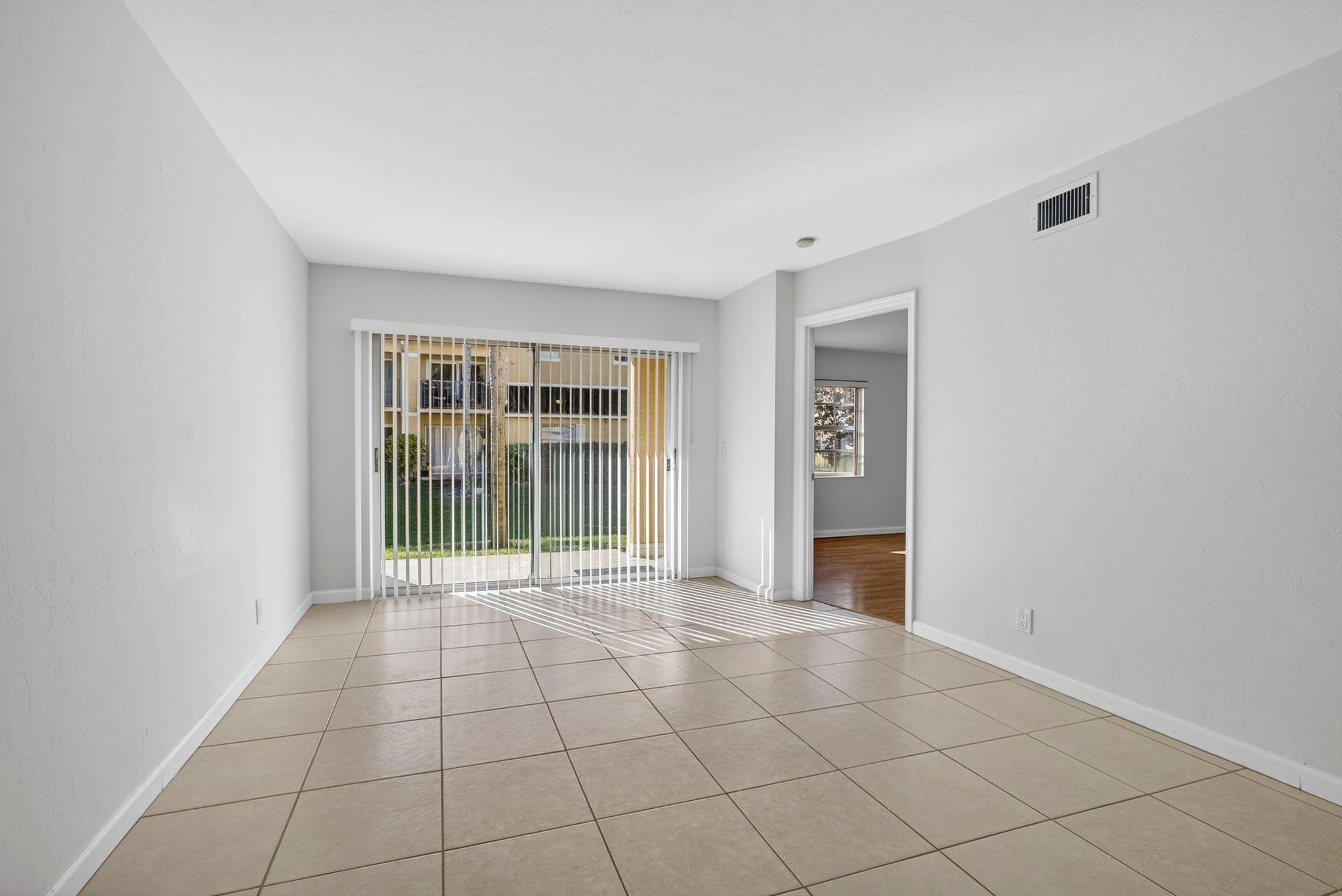 Bay Reach Condo - Residential Lease