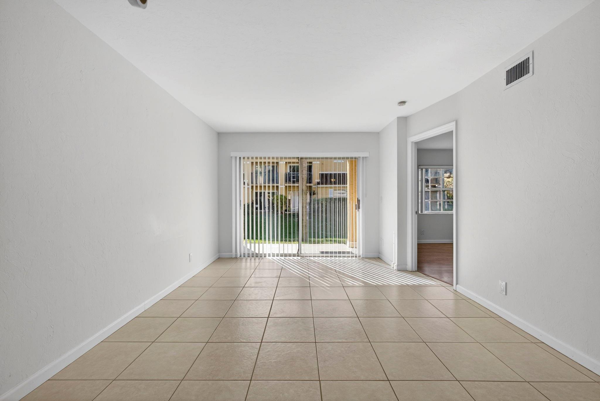 Bay Reach Condo - Residential Lease