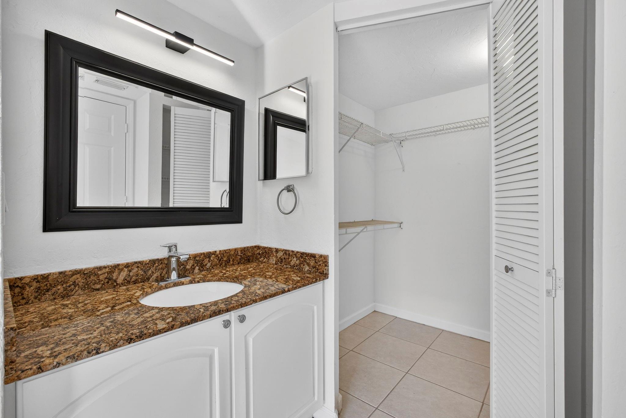 Bay Reach Condo - Residential Lease