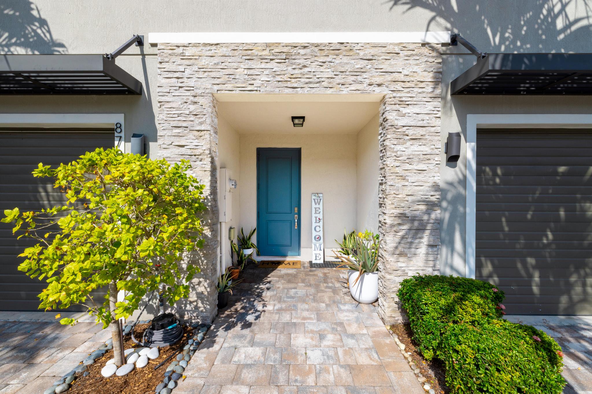 TOWN COMMONS - Residential