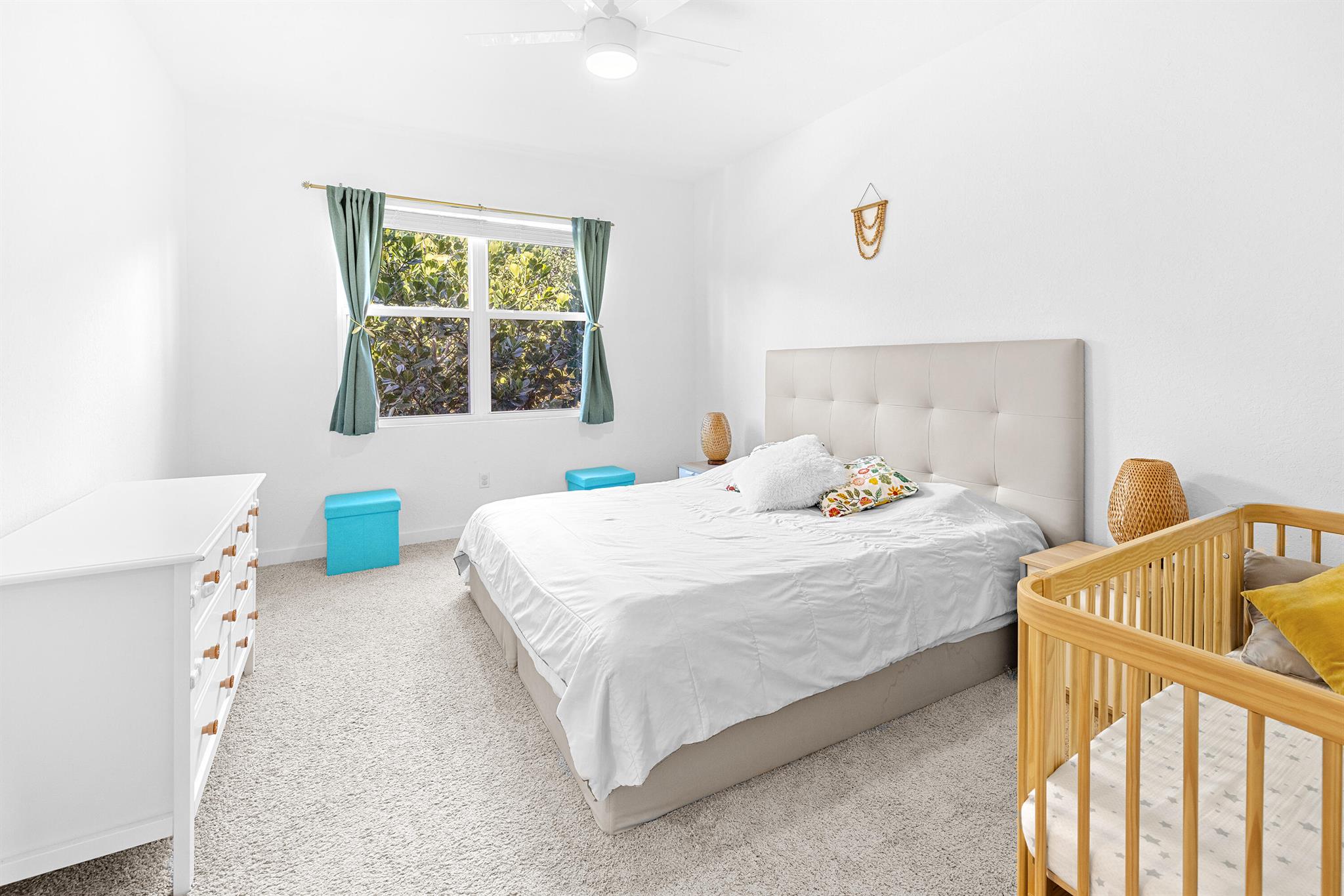 TOWN COMMONS - Residential