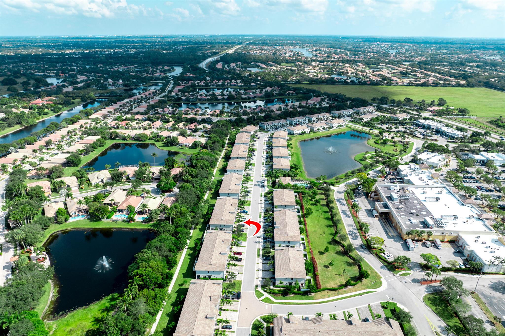 TOWN COMMONS - Residential