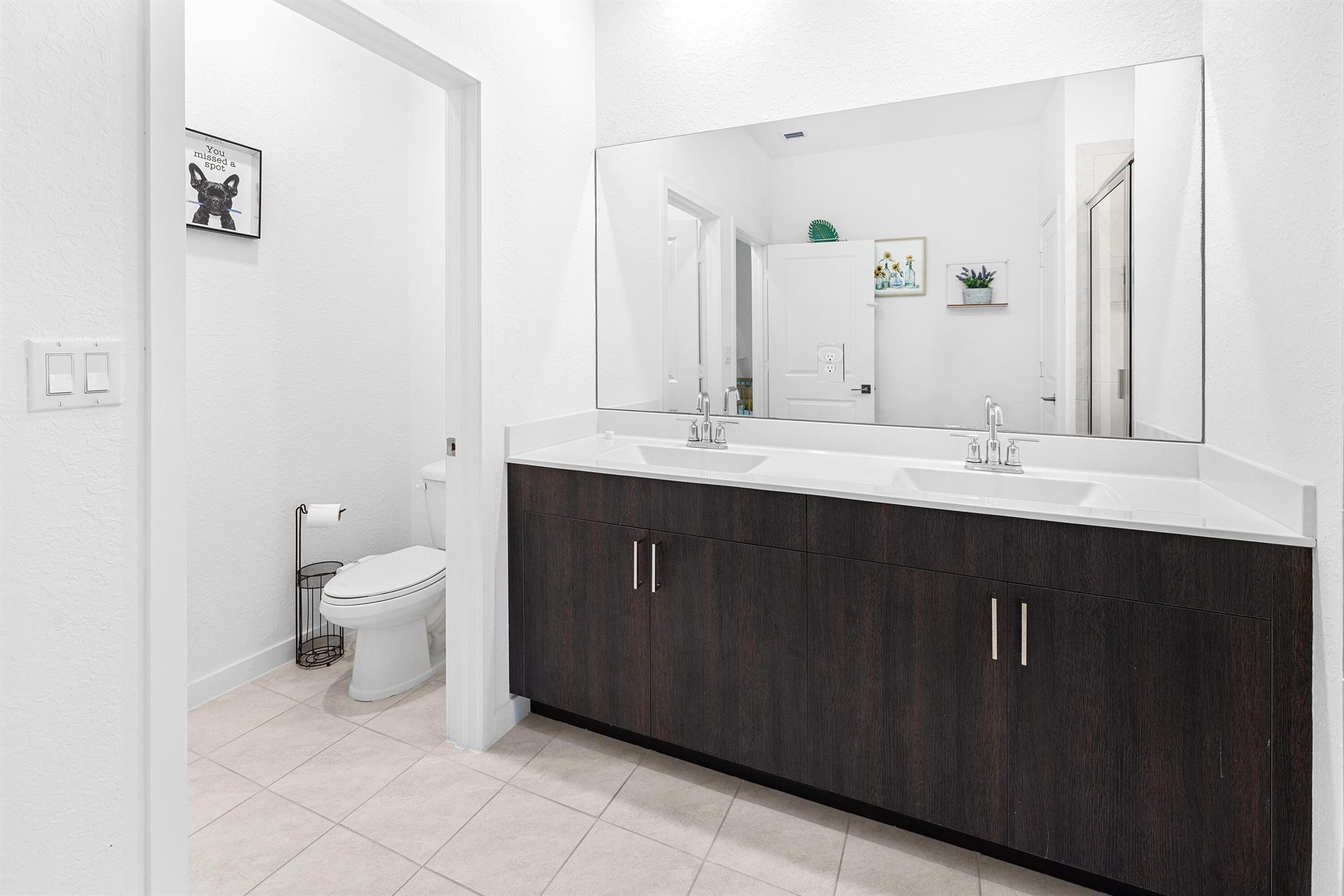 TOWN COMMONS - Residential