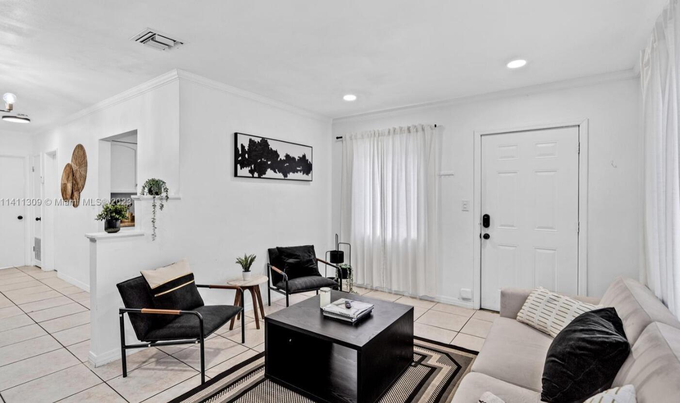 1541 NE 15th Avenue 1541