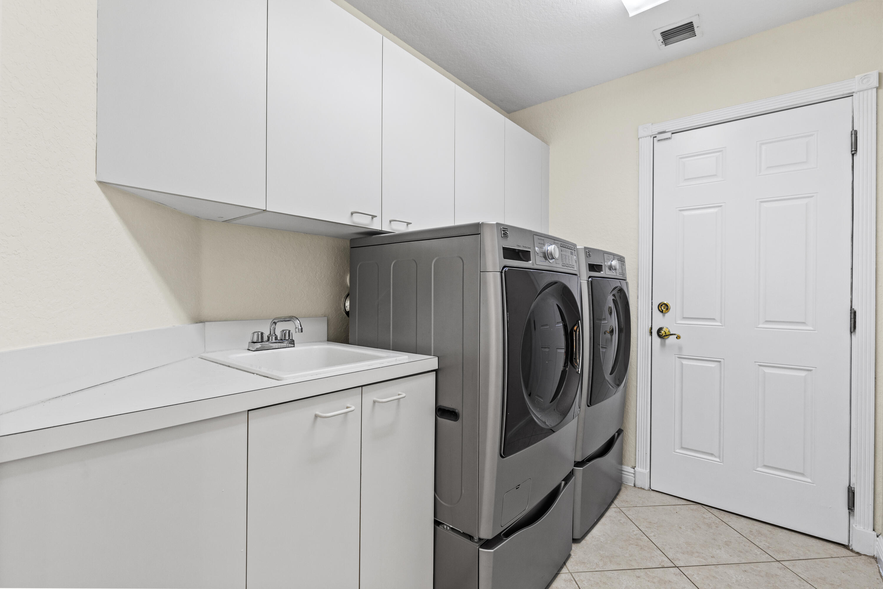 SMITH DAIRY WEST 7 PH 2 - Residential