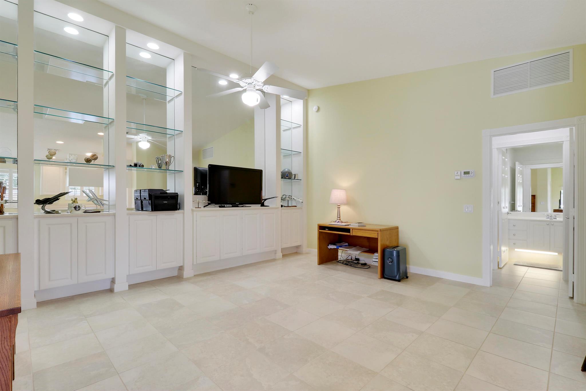 The Lakes at Tradition - Residential