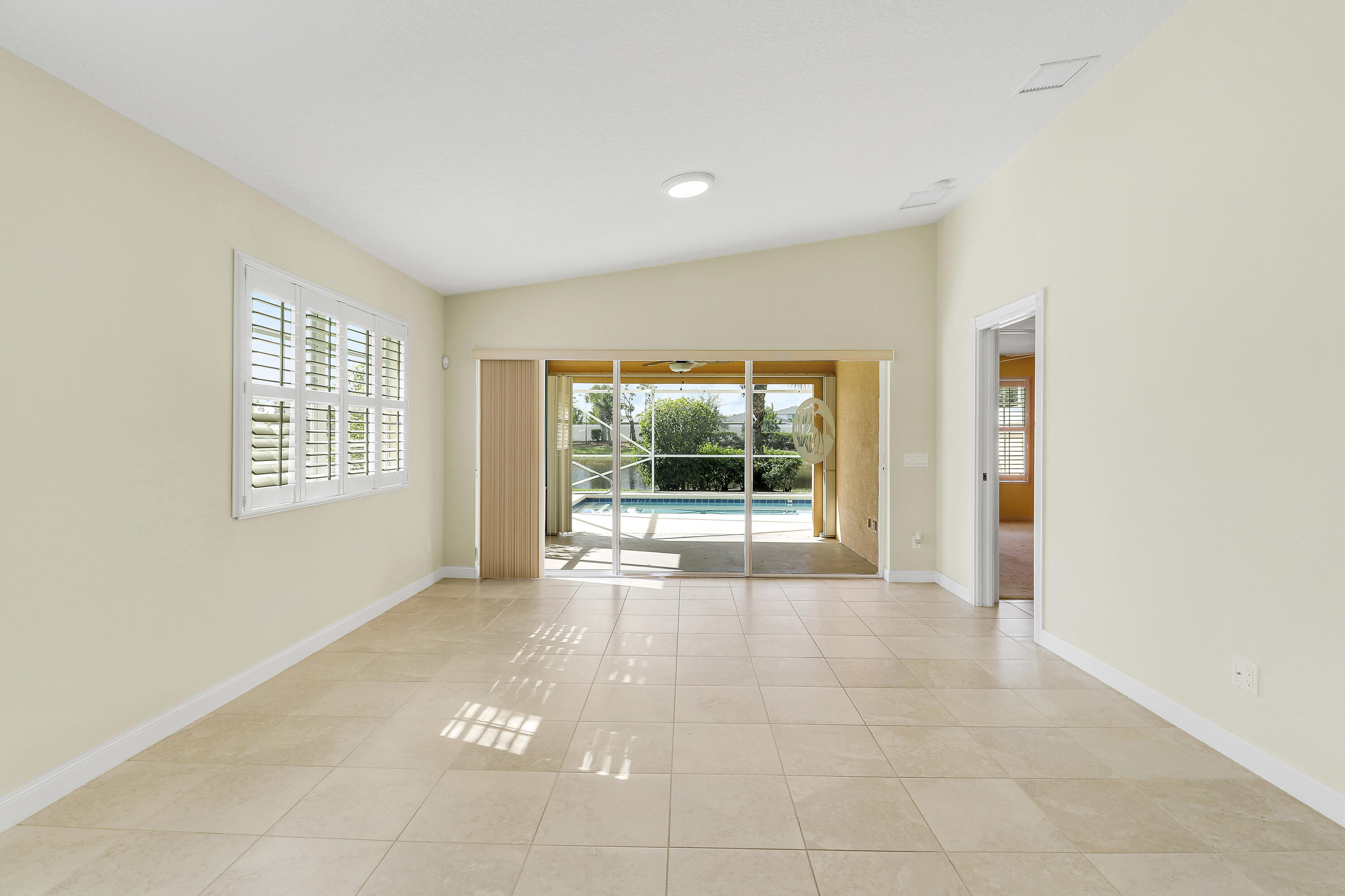 The Lakes at Tradition - Residential