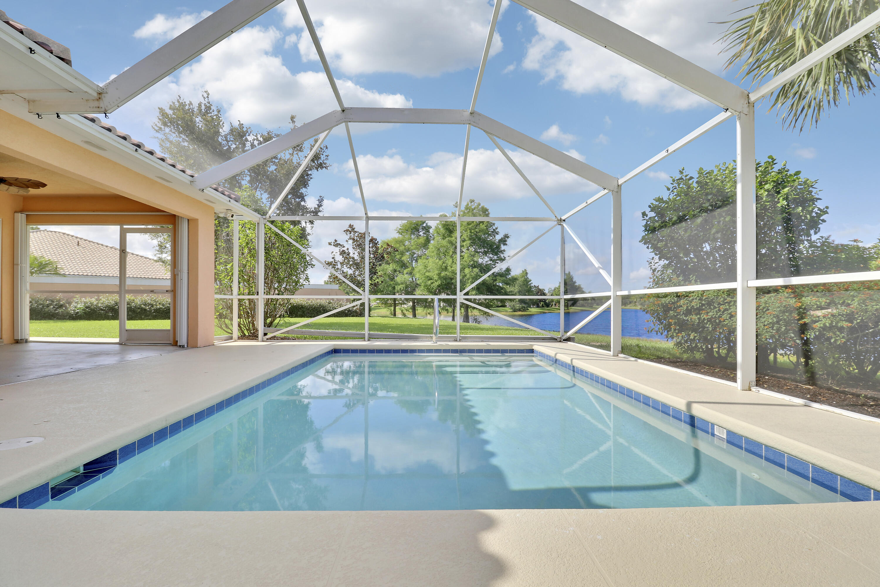 The Lakes at Tradition - Residential