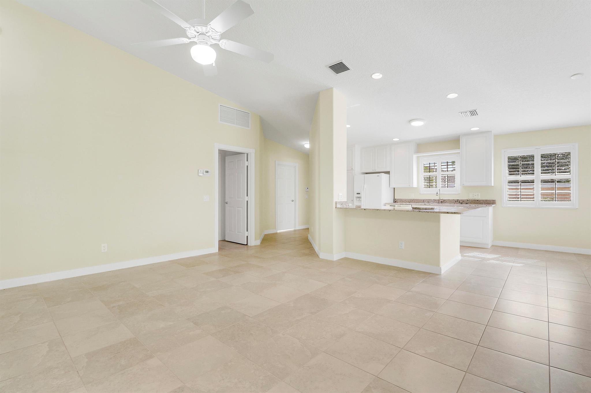 The Lakes at Tradition - Residential