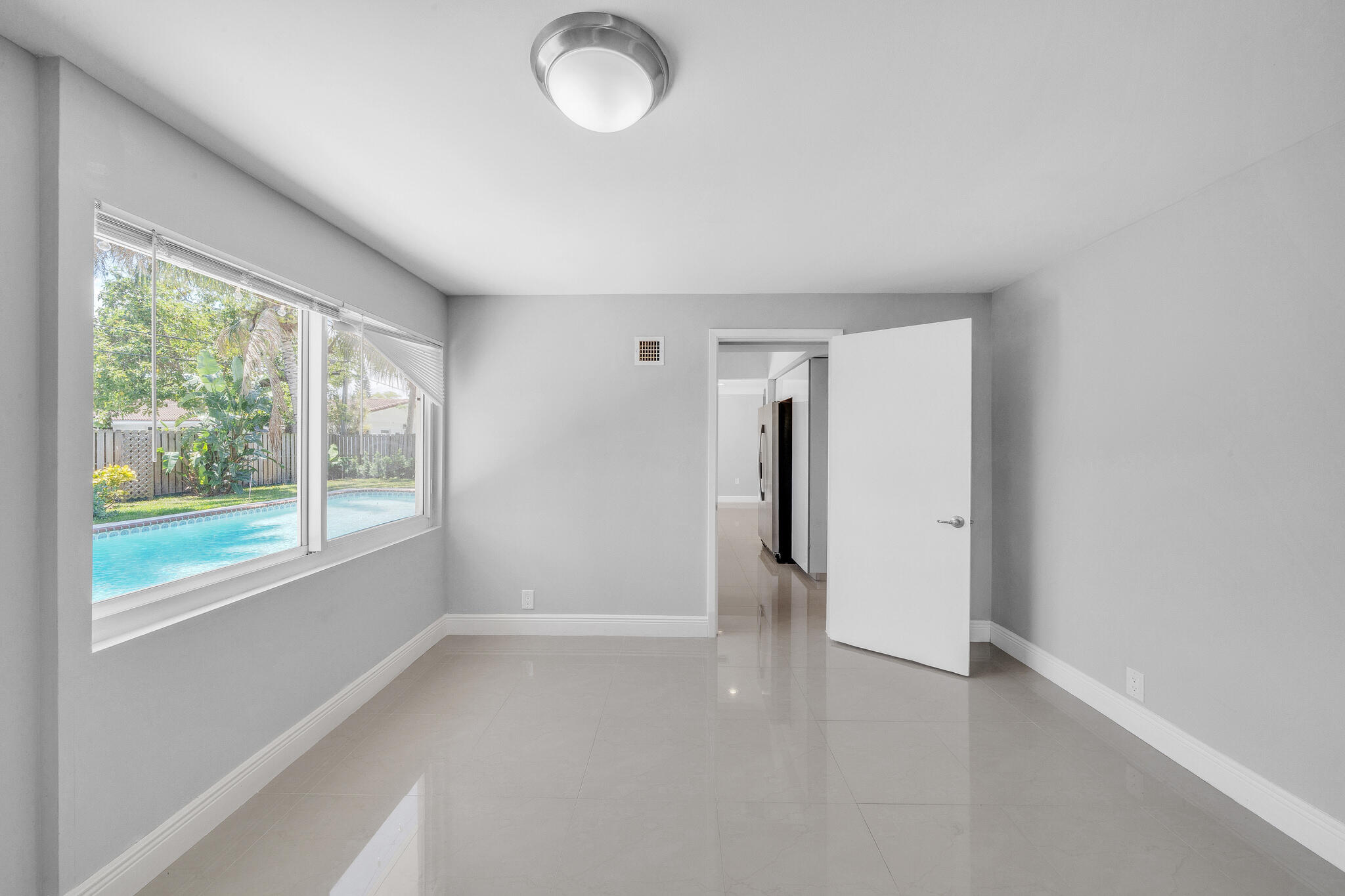 RANDALL MANOR - Residential