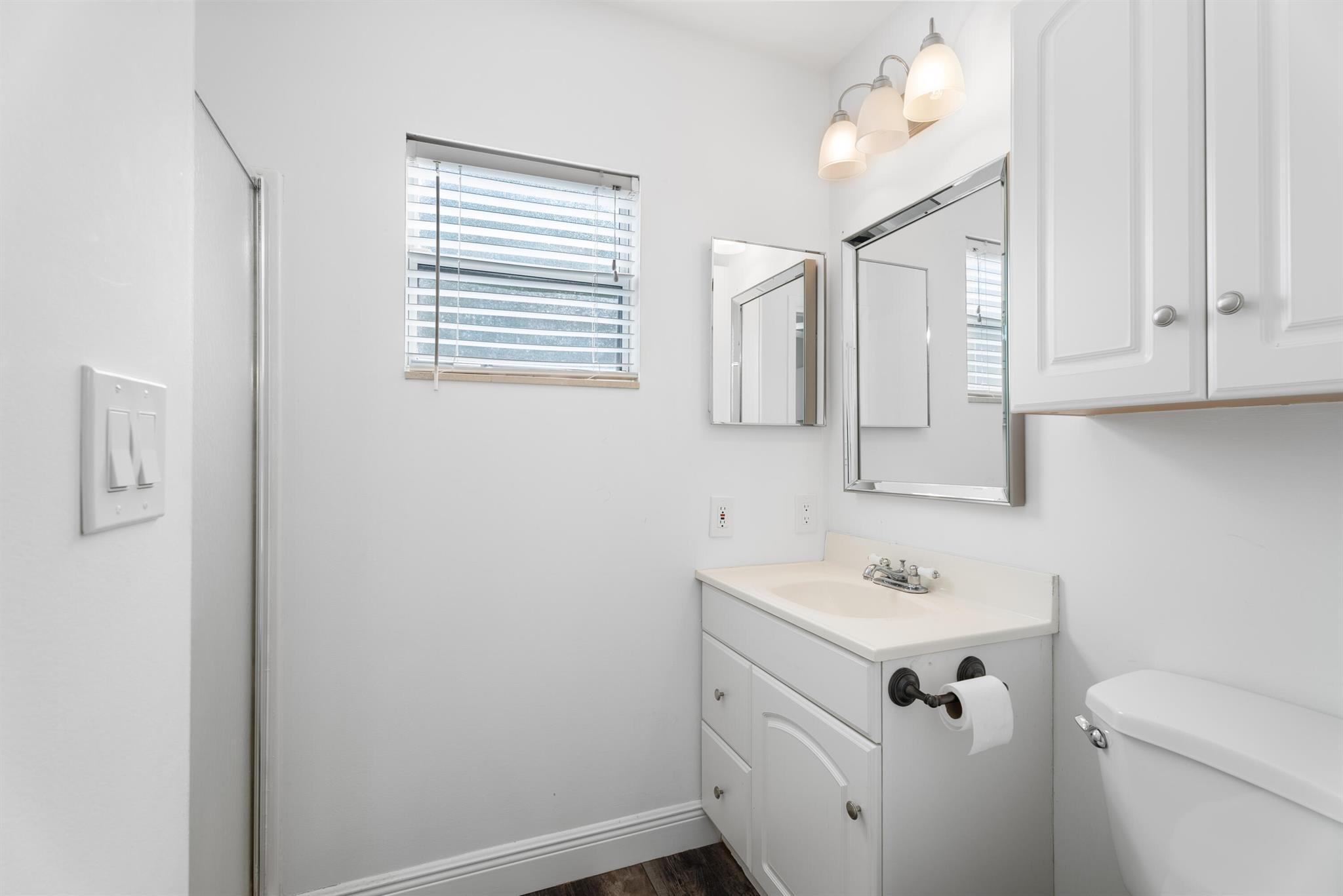 LIGHTHOUSE POINT - Residential Lease