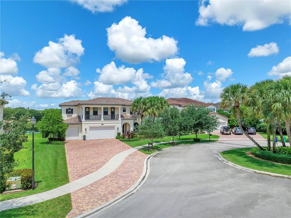 Photo of 5414 SW 108th Avenue, Cooper City, FL 33328 (MLS # F10383444)