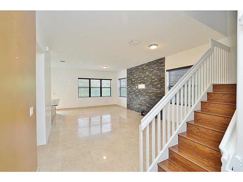 FOXCROFT HOMES - Residential