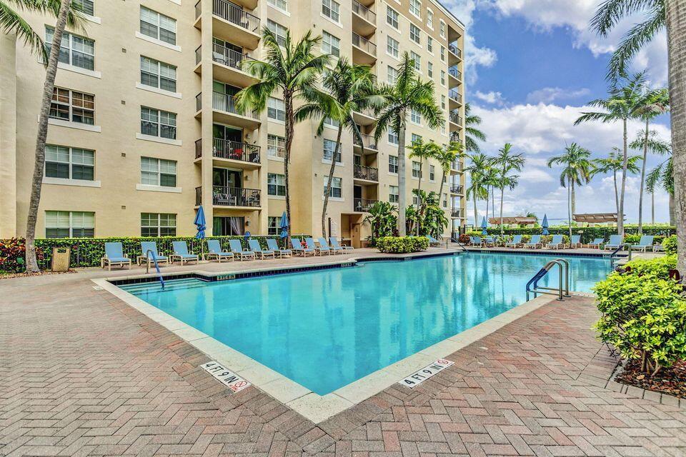 FLAGLER POINTE CONDO - Residential