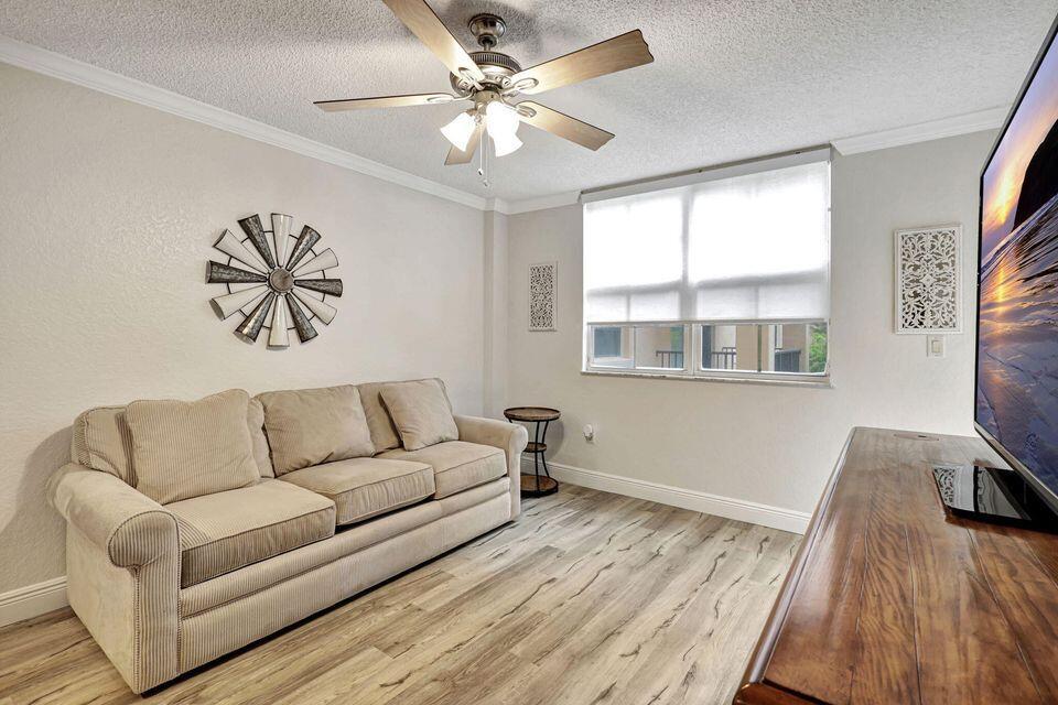FLAGLER POINTE CONDO - Residential