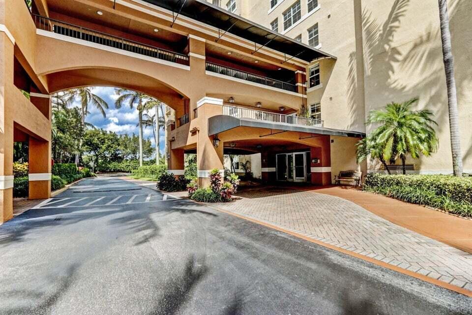 FLAGLER POINTE CONDO - Residential