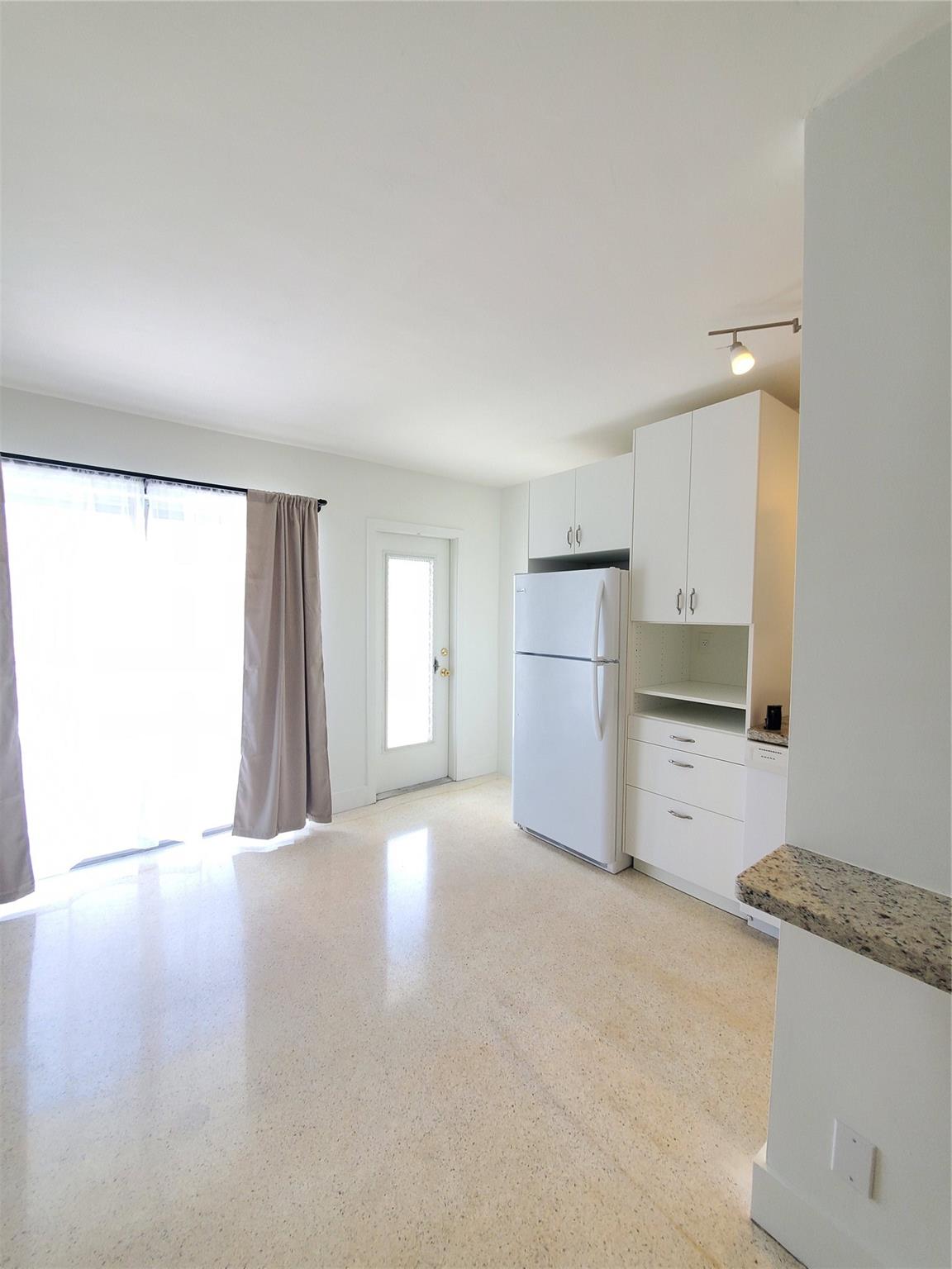 Beachway Heights - Residential Lease