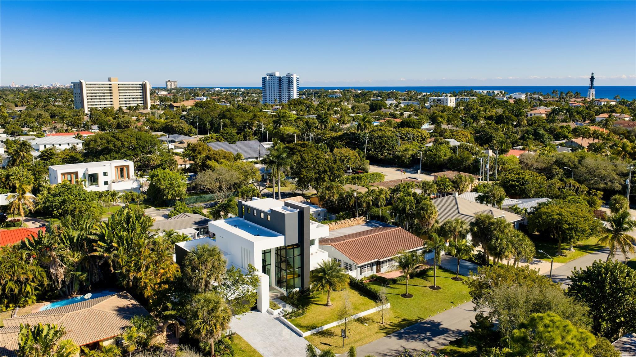 HILLSBORO SHORES SEC - Residential