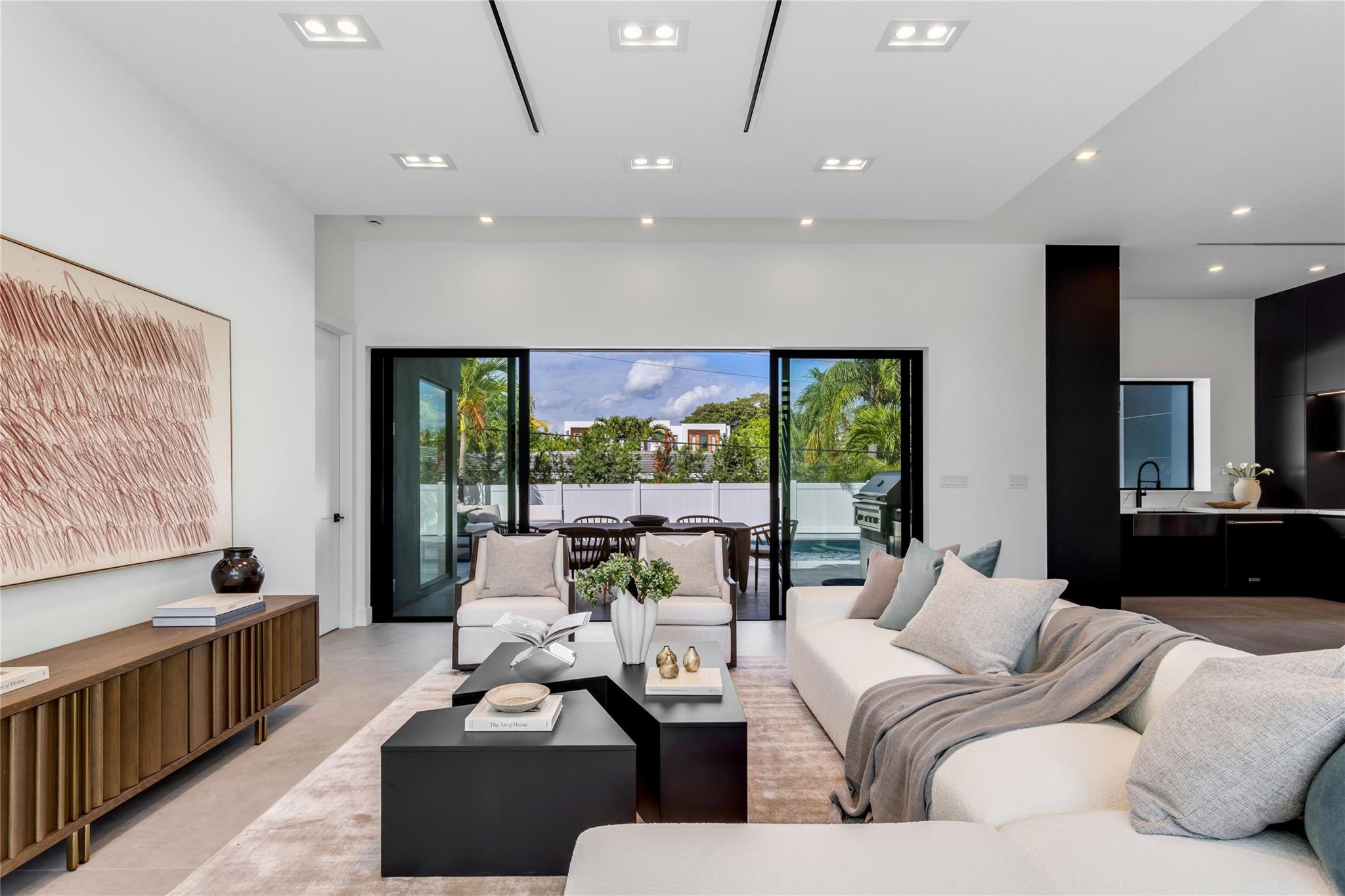 HILLSBORO SHORES SEC - Residential