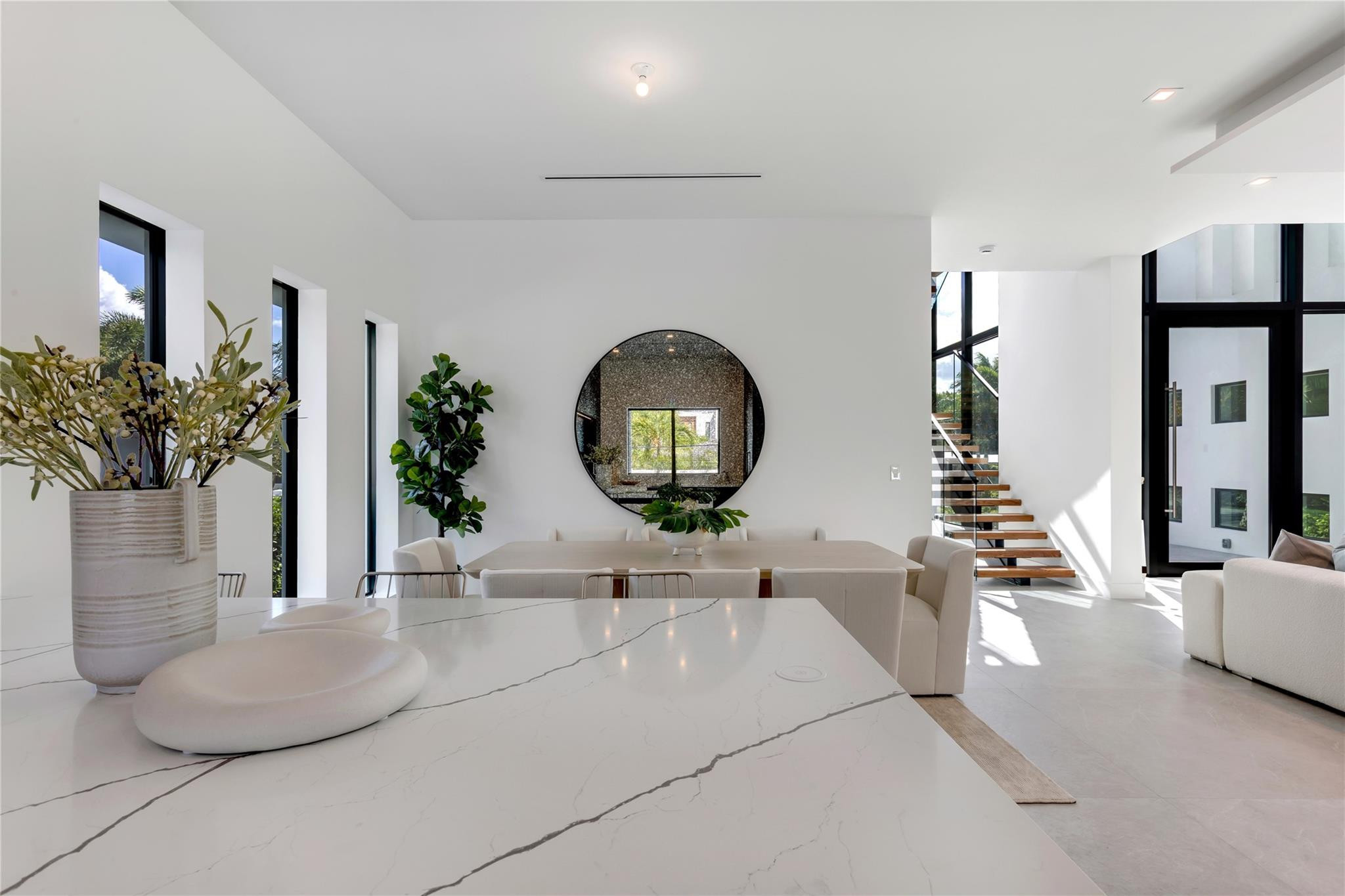 HILLSBORO SHORES SEC - Residential