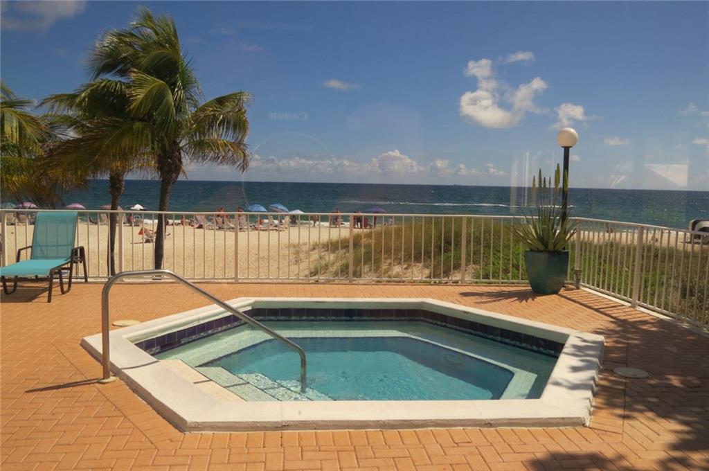 POMPANO AEGEAN - Residential