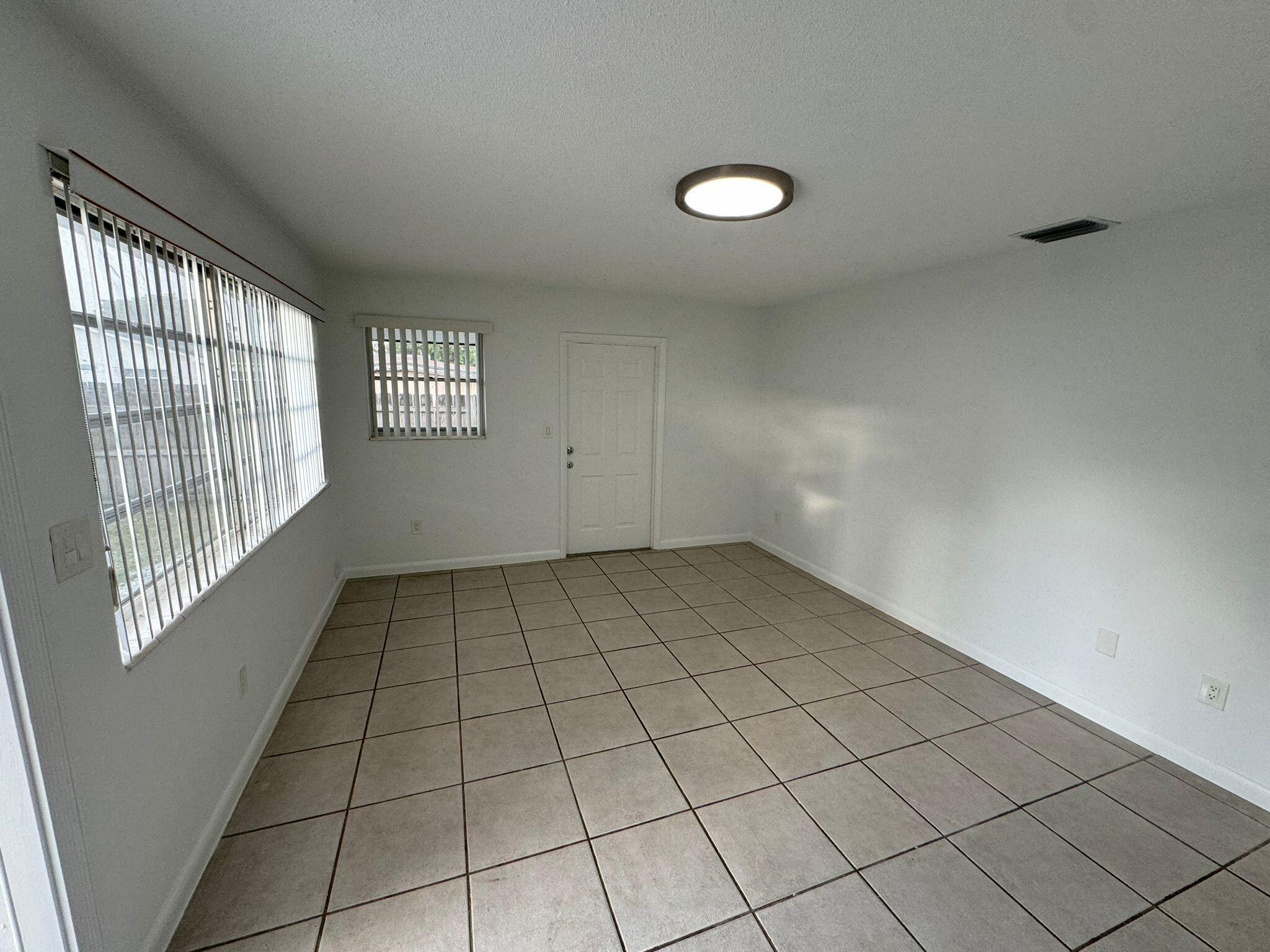 Hallandale Park - Residential Lease